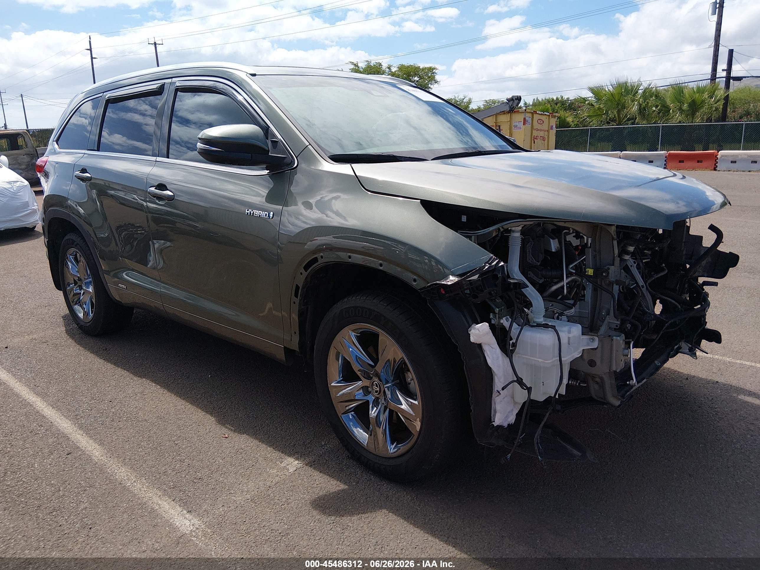 2018 Toyota Highlander Hybrid VIN 5TDDGRFH1JS043257 — IAAI salvage auction photo