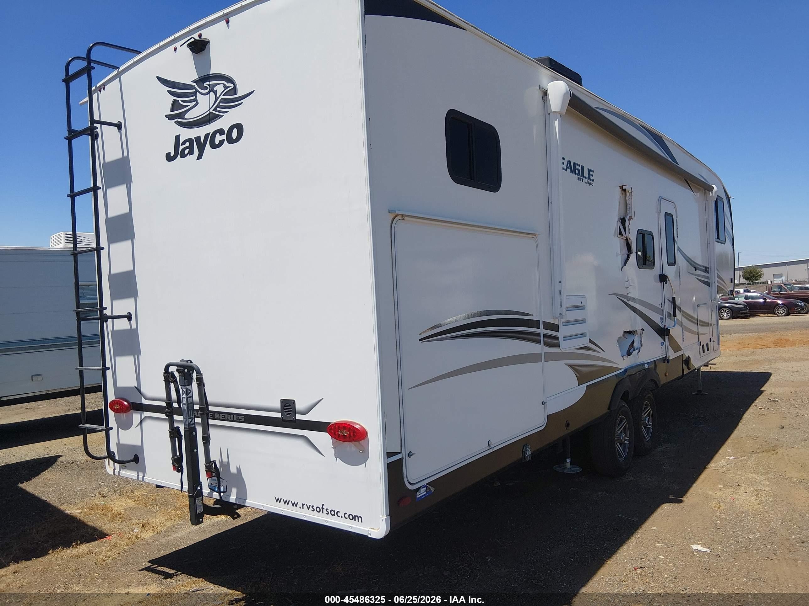 2022 Jayco Other VIN 1UJCJ0BS2N1P50090 IAAI salvage auction — Side, Salvage (California), sold $5,100 on 2026-09-16 (photo 4)