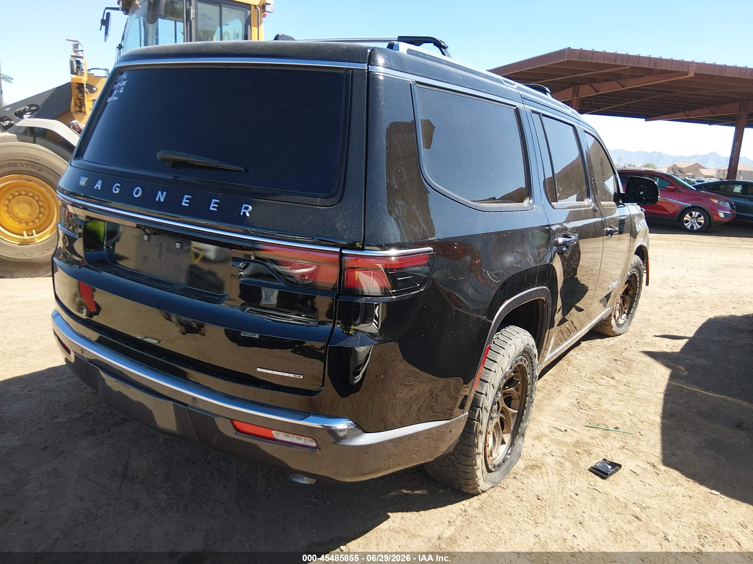 2022 Jeep Grand wagoneer VIN 1C4SJUDT6NS109625 IAAI salvage auction — Front End, Salvage (Arizona), sold $8,300 on 2026-09-08 (photo 4)