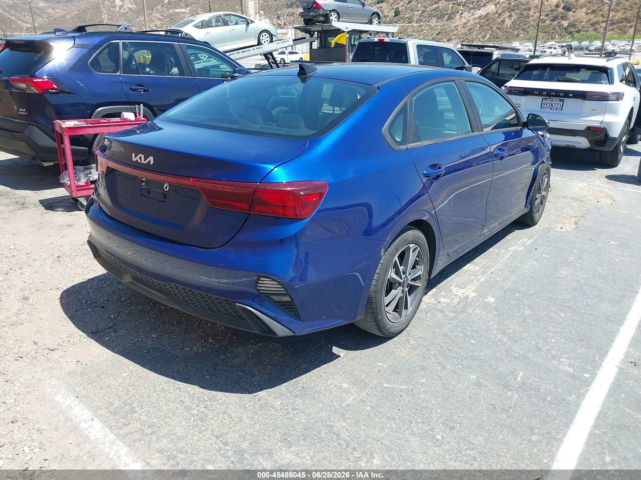 2023 Kia Forte VIN 3KPF24AD7PE571371 IAAI salvage auction — Unknown, Salvage (California), sold $3,050 on 2026-07-12 (photo 4)