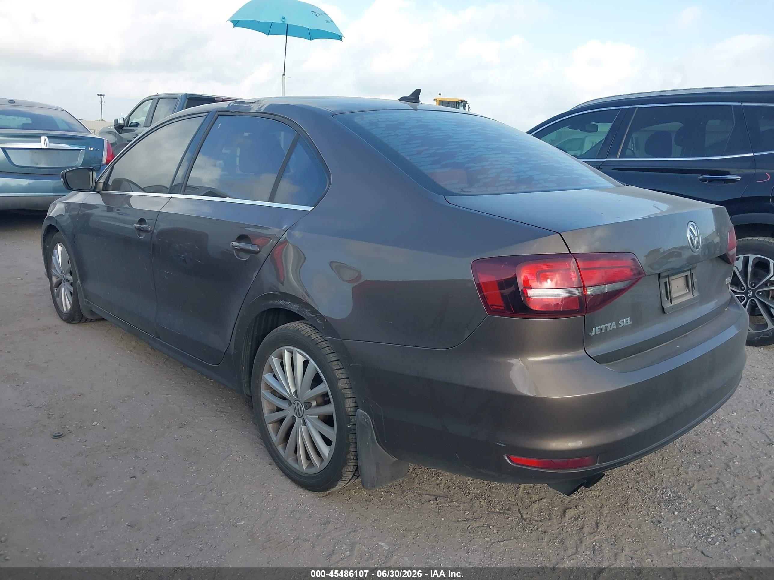 2016 Volkswagen Jetta VIN 3VWL07AJXGM208937 IAAI salvage auction — Top/Roof, Original (Texas), sold $2,100 on 2026-09-23 (photo 3)