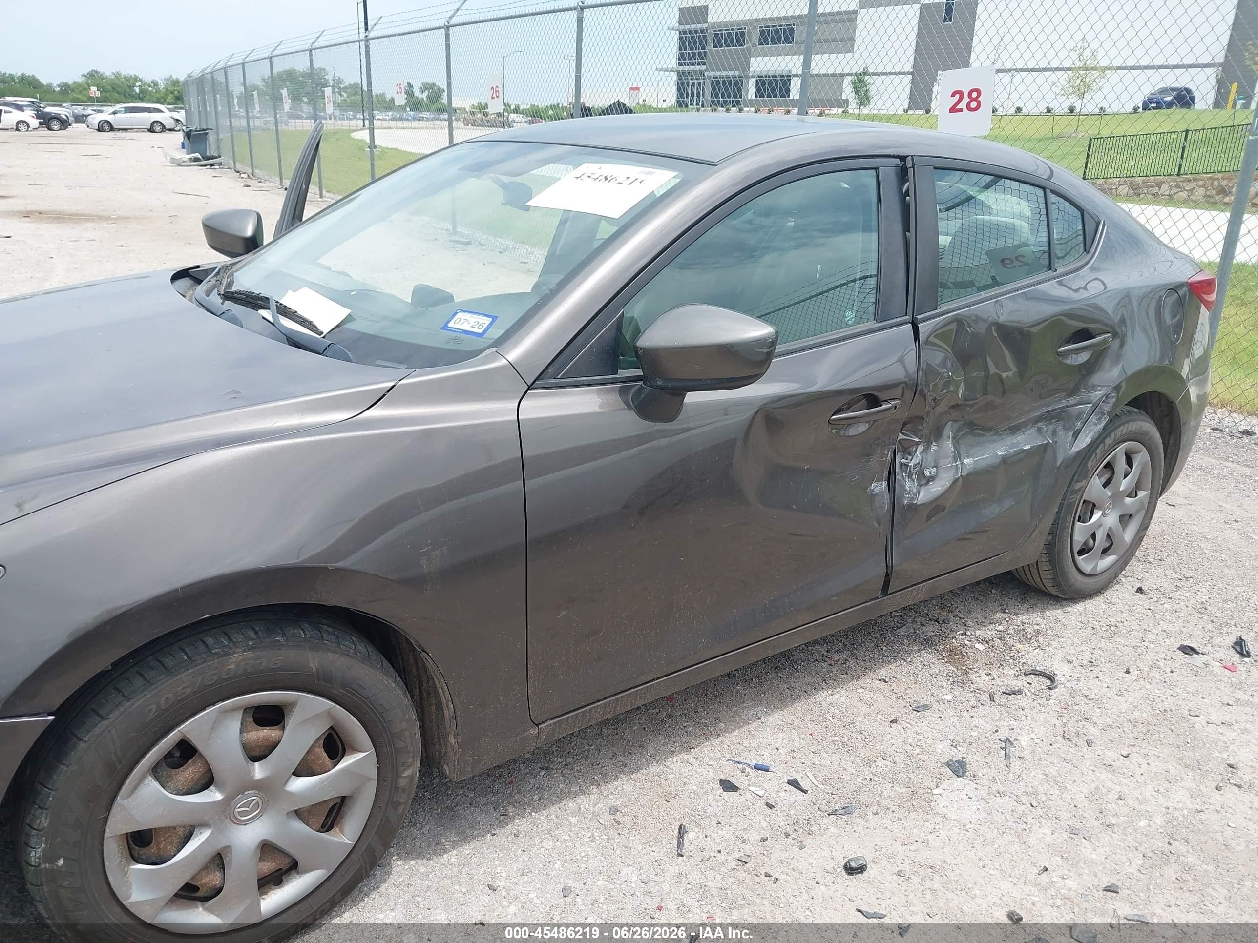 2014 Mazda 3 VIN 3MZBM1U77EM119093 IAAI salvage auction — Side, Original (Texas), sold $1,100 on 2026-09-12 (photo 6)
