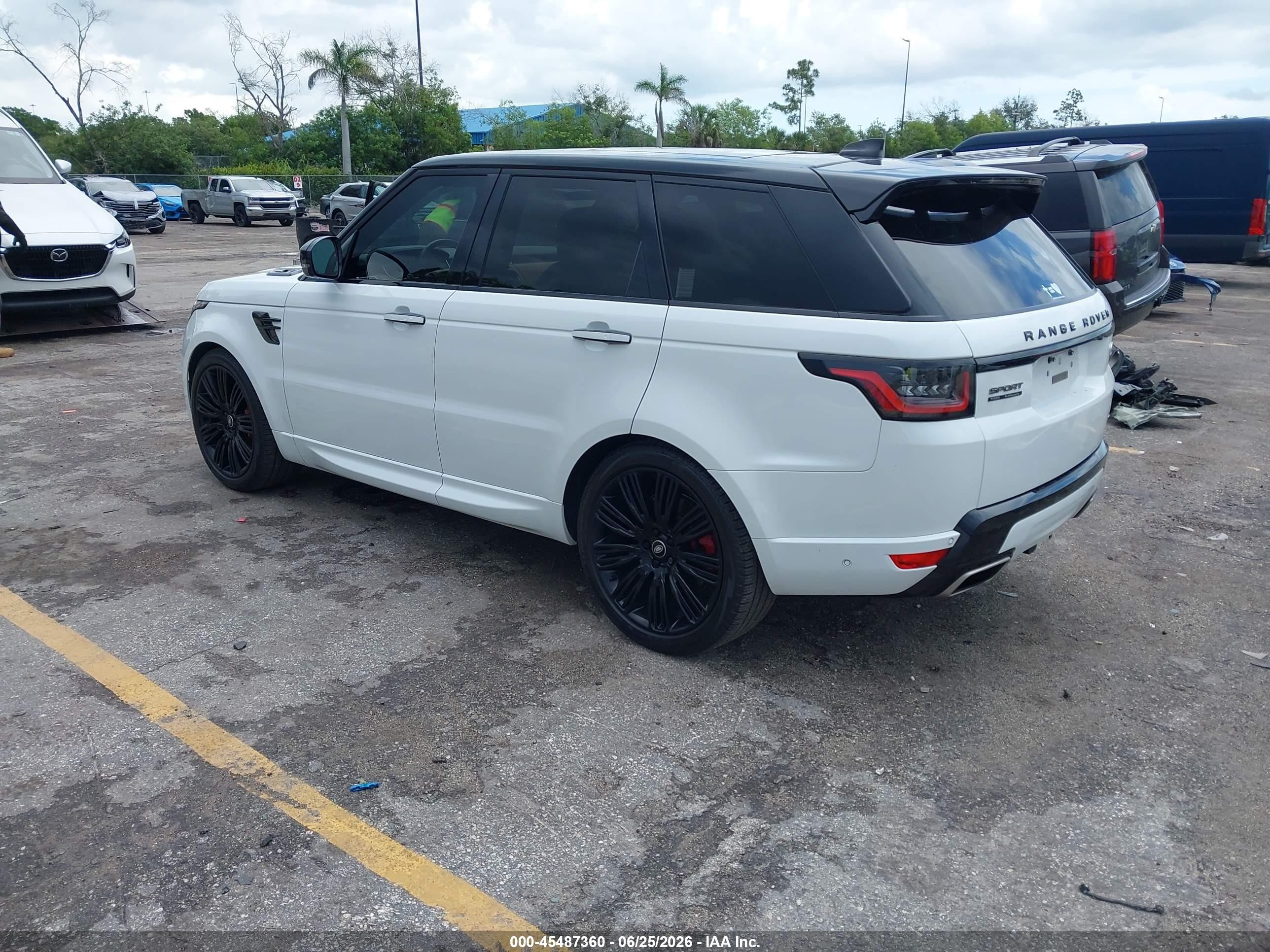 2022 Land rover Range rover sport VIN SALWV2SE1NA244301 IAAI salvage auction — Undercarriage, Rebuildable (Florida), sold $28,925 on 2026-08-10 (photo 3)
