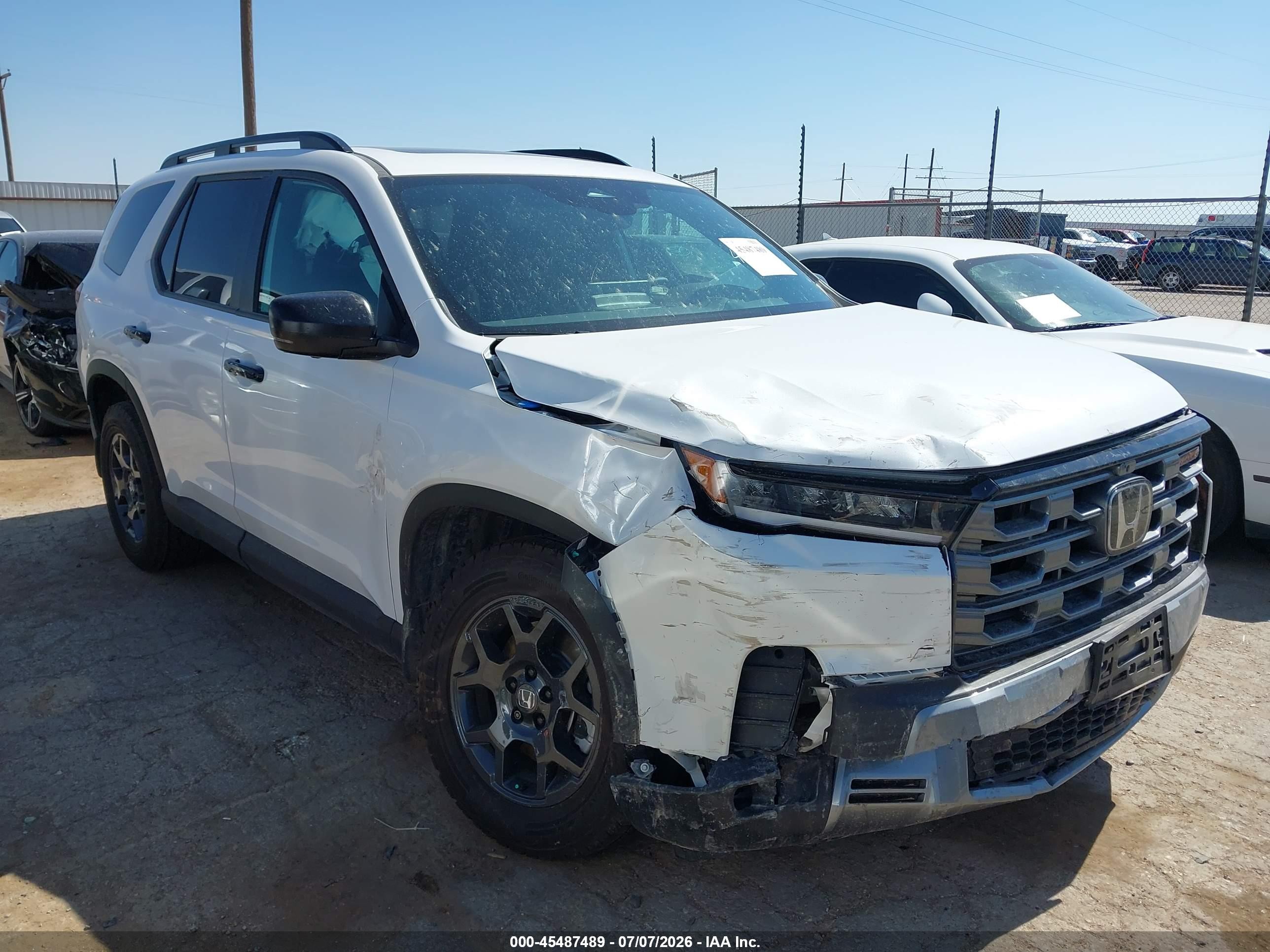 2026 Honda Pilot VIN 5FNYG1H67TB024699 — IAAI salvage auction photo