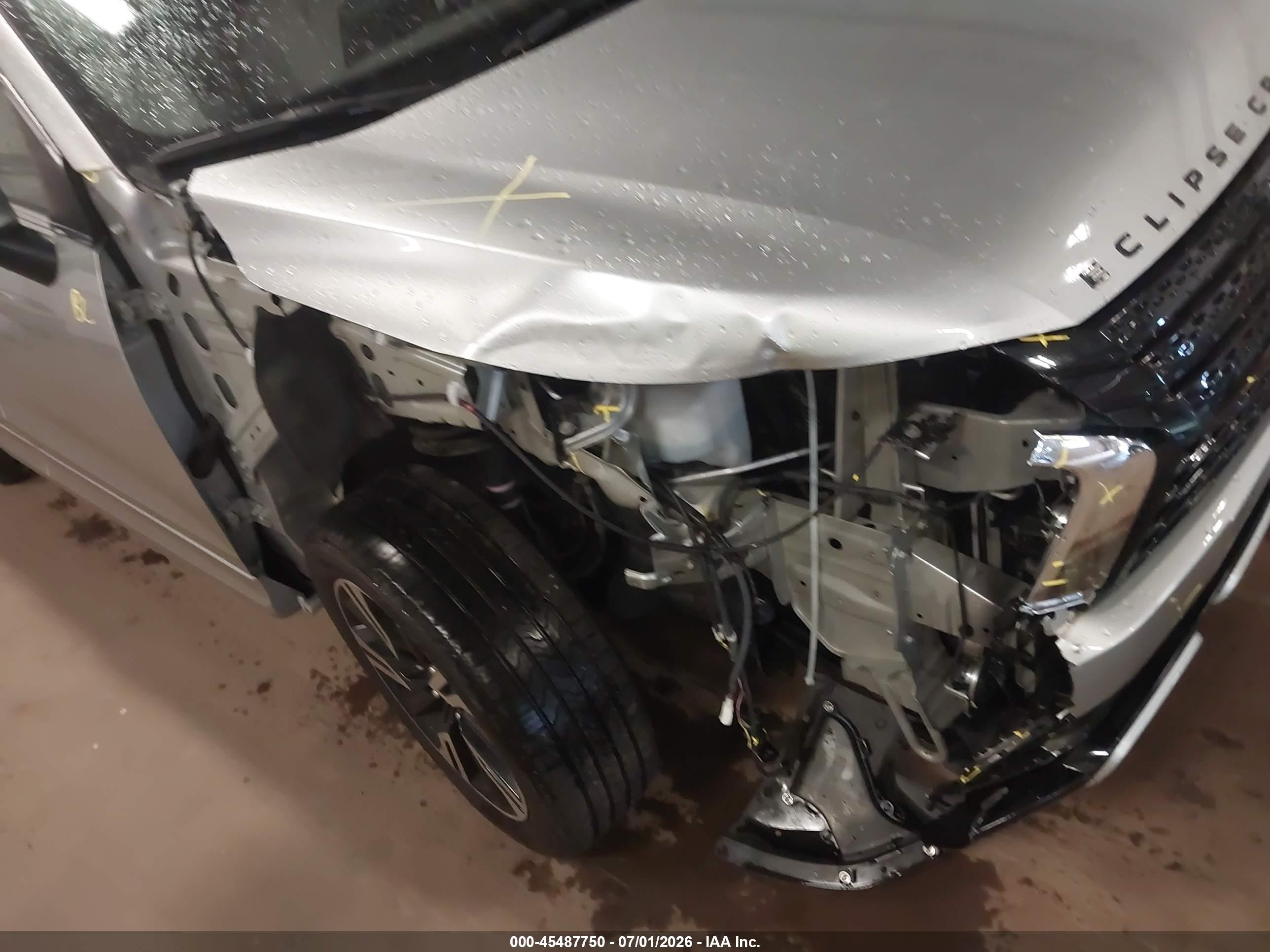 2023 Mitsubishi Eclipse cross VIN JA4ATWAA8PZ043488 IAAI salvage auction — Unknown, Salvage (Minnesota), sold $4,200 on 2026-09-05 (photo 6)