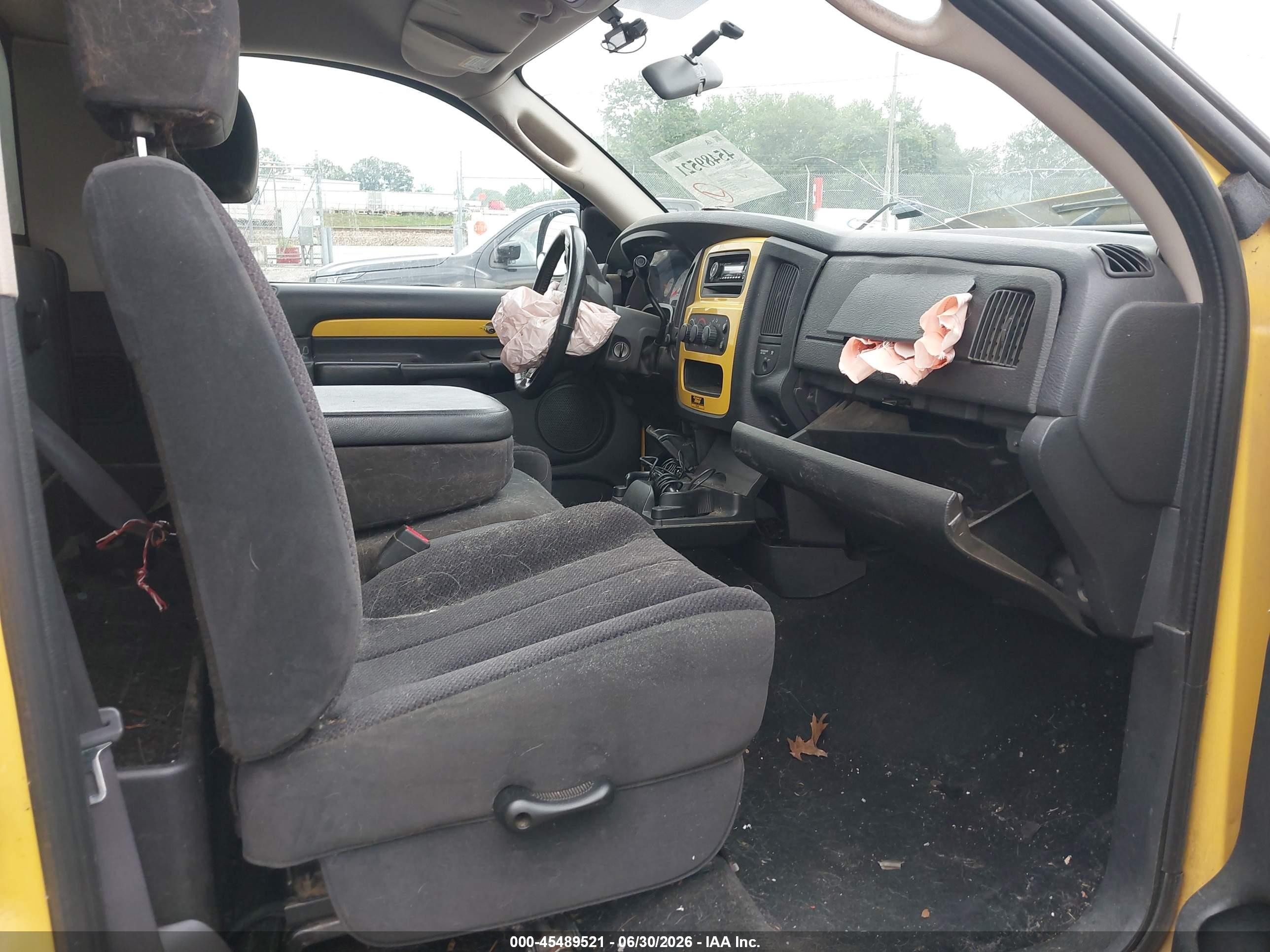2005 Dodge Ram VIN 1D7HA16D05J520321 IAAI salvage auction — Front & Rear, Salvage (North Carolina), sold $750 on 2026-10-11 (photo 5)