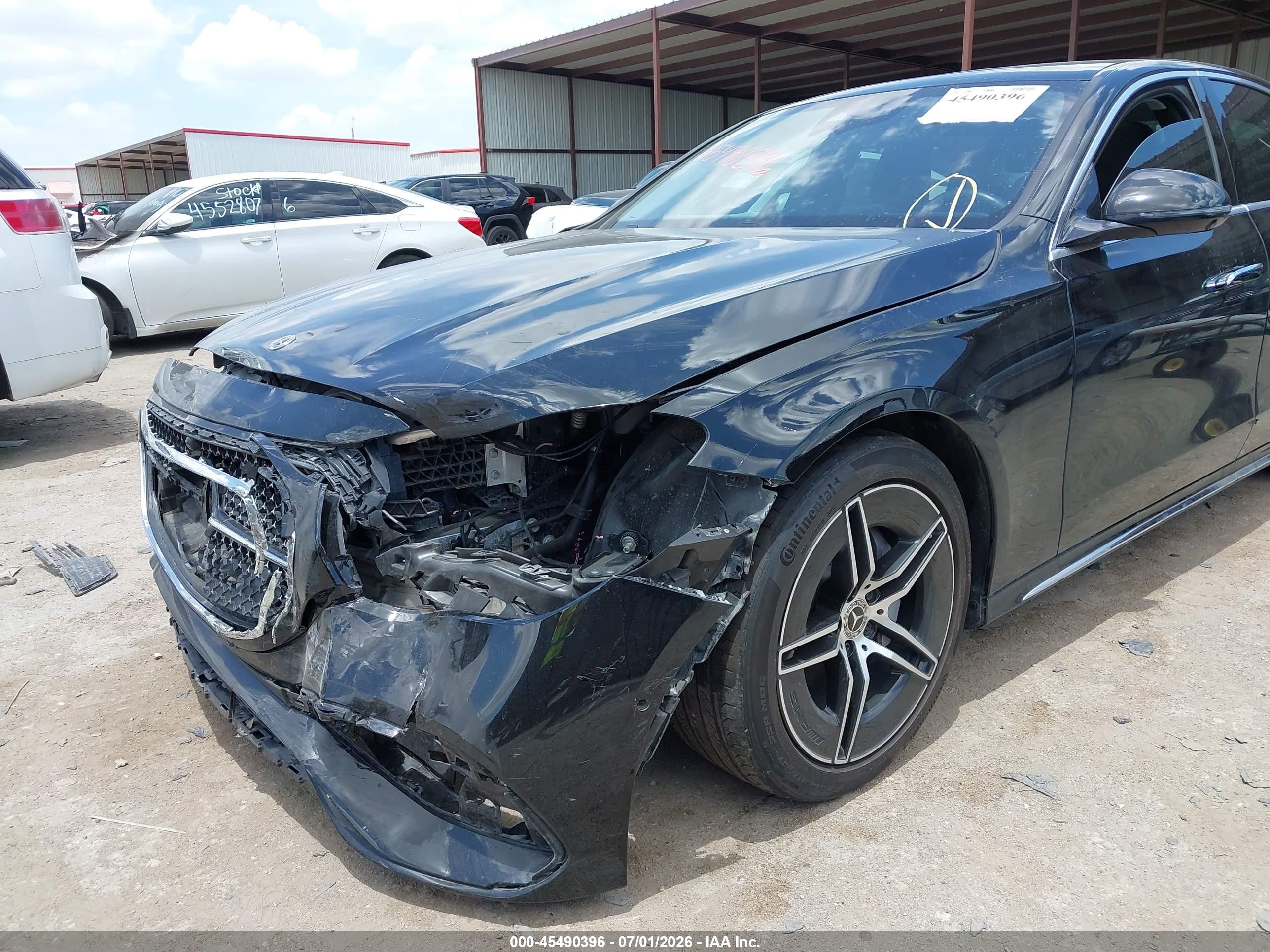 2024 Mercedes-Benz E-Class VIN W1KLF4HB3RA036156 IAAI salvage auction — Front End, Original (Texas), sold $33,000 on 2026-09-16 (photo 6)