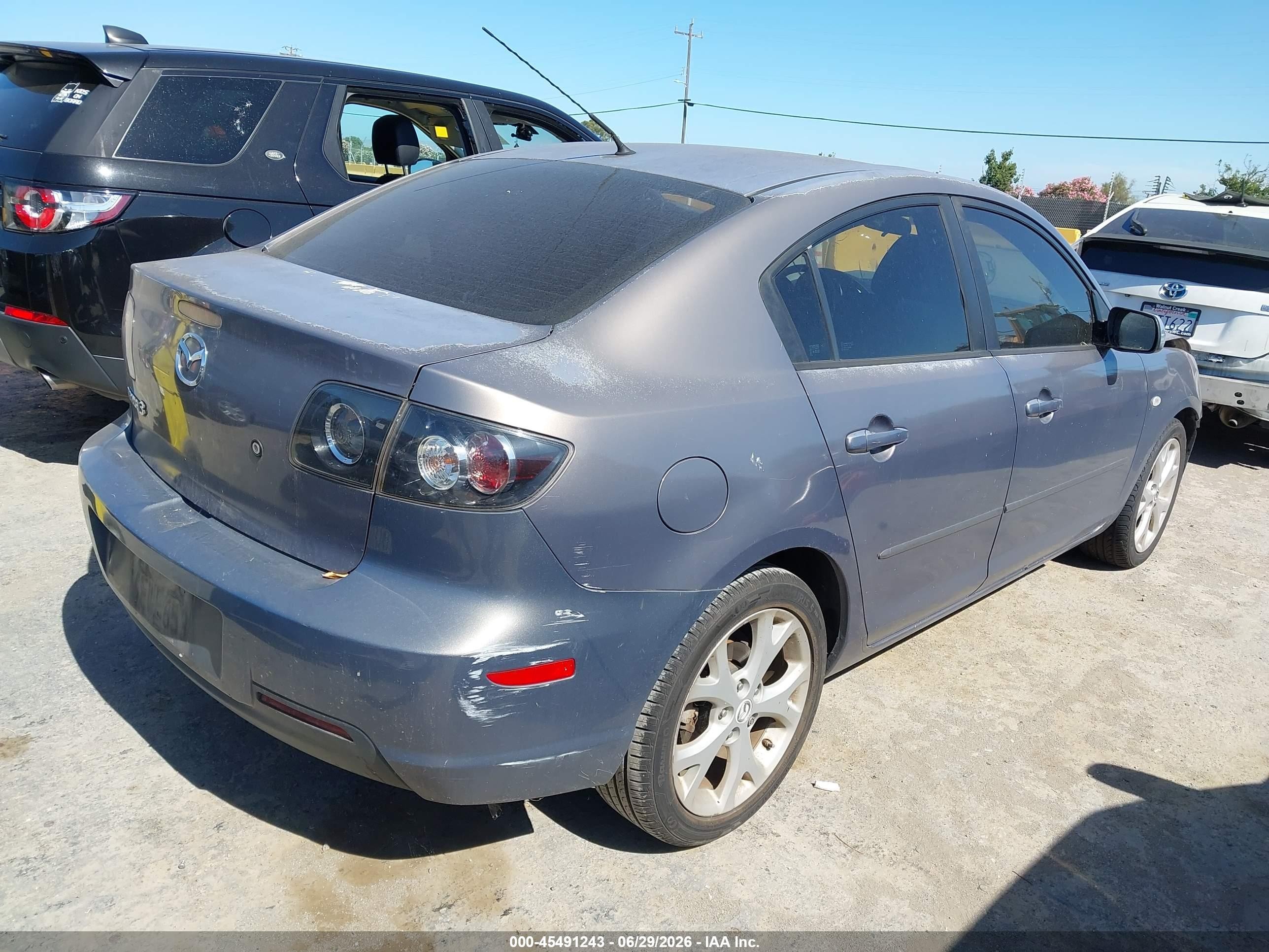 2008 Mazda 3 VIN JM1BK32G181164281 IAAI salvage auction — Normal Wear, Clear - Dealer Only (California), sold $450 on 2026-07-09 (photo 4)
