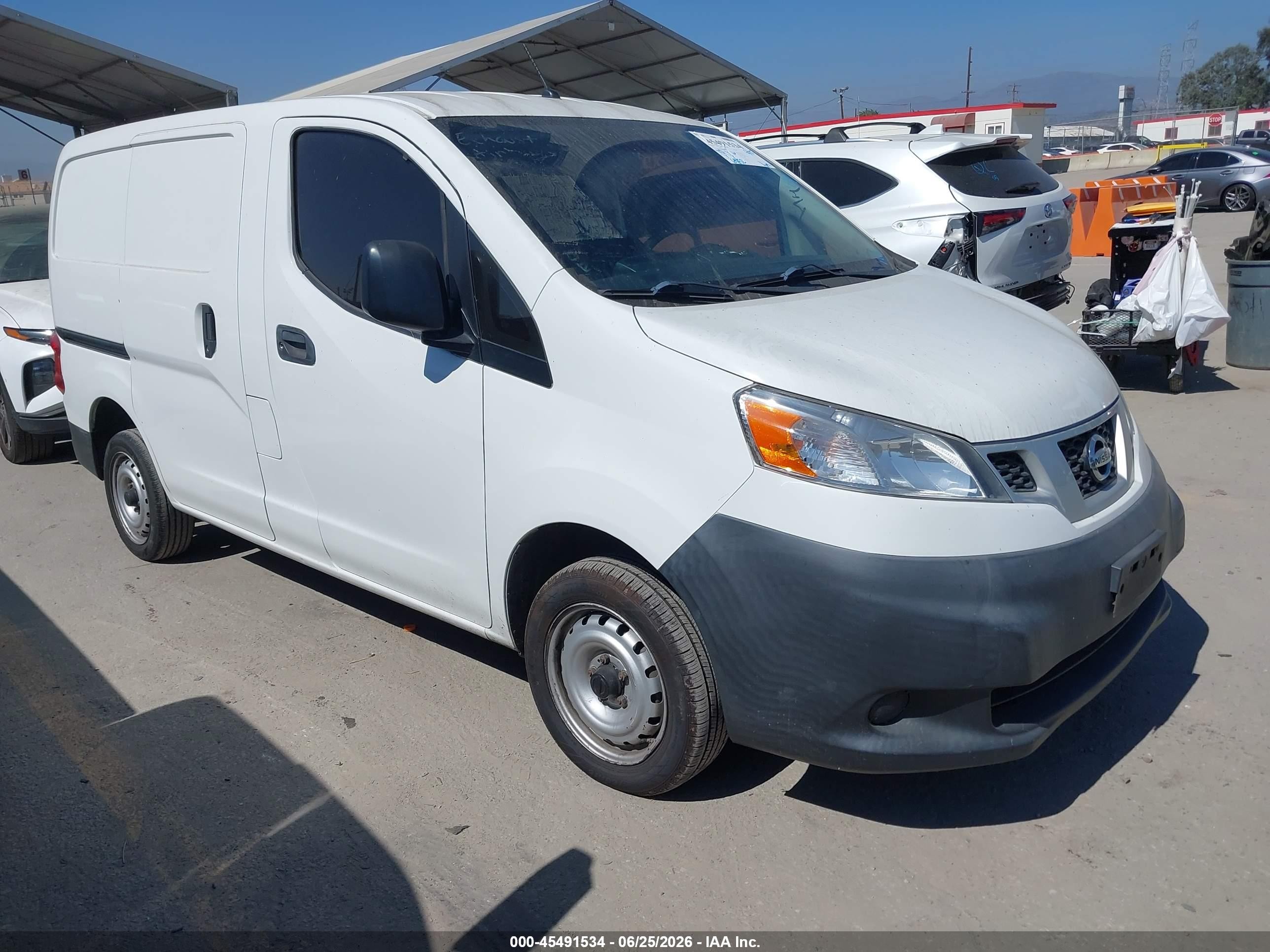 2017 Nissan Nv200 VIN 3N6CM0KN6HK690073 IAAI salvage auction — Rear End, Salvage (California), sold $9,100 on 2022-08-26 (photo 1)