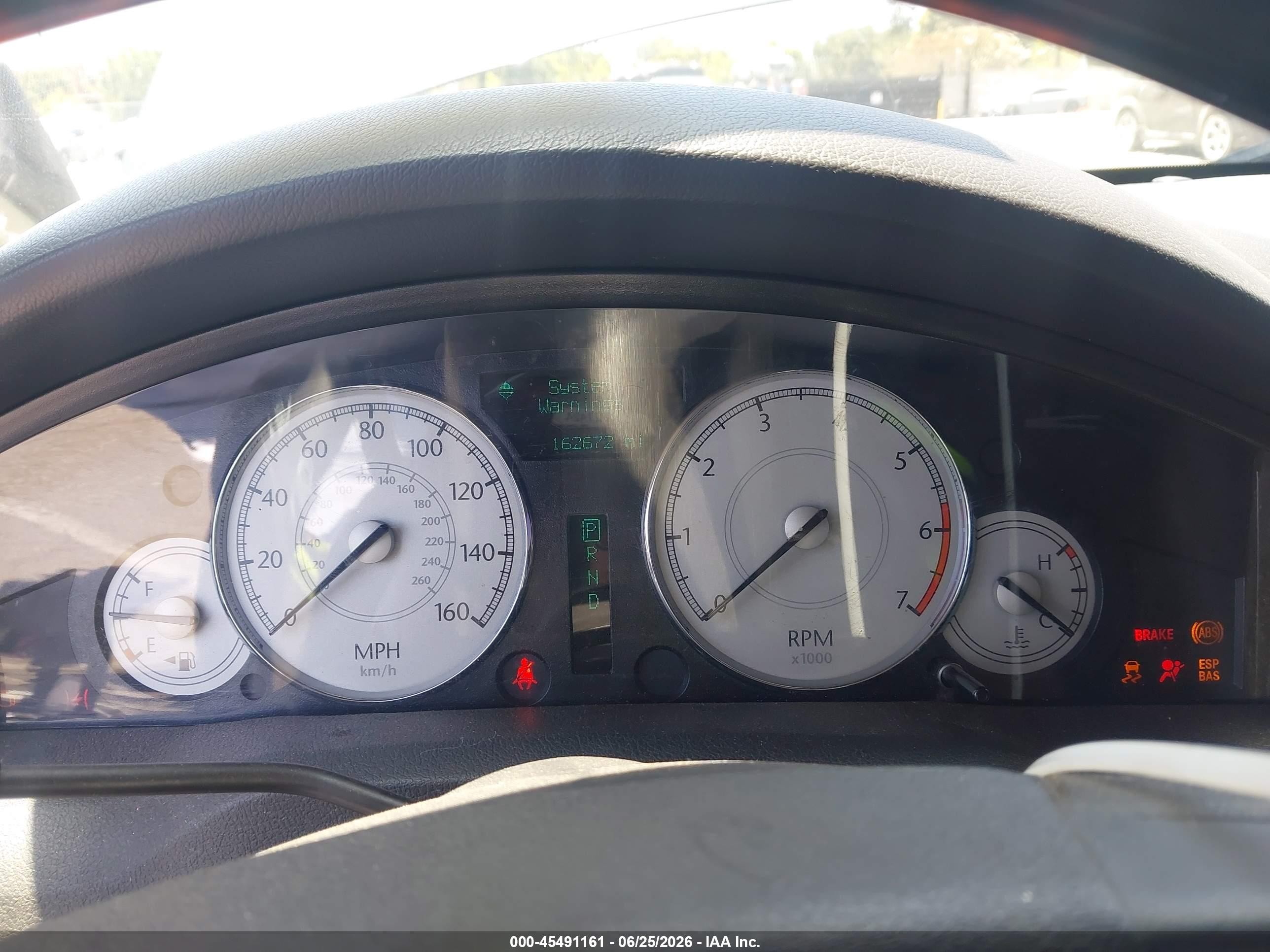 2007 Chrysler 300 VIN 2C3KA63H77H821245 IAAI salvage auction — Normal Wear, Salvage (California), sold $350 on 2026-07-09 (photo 7)