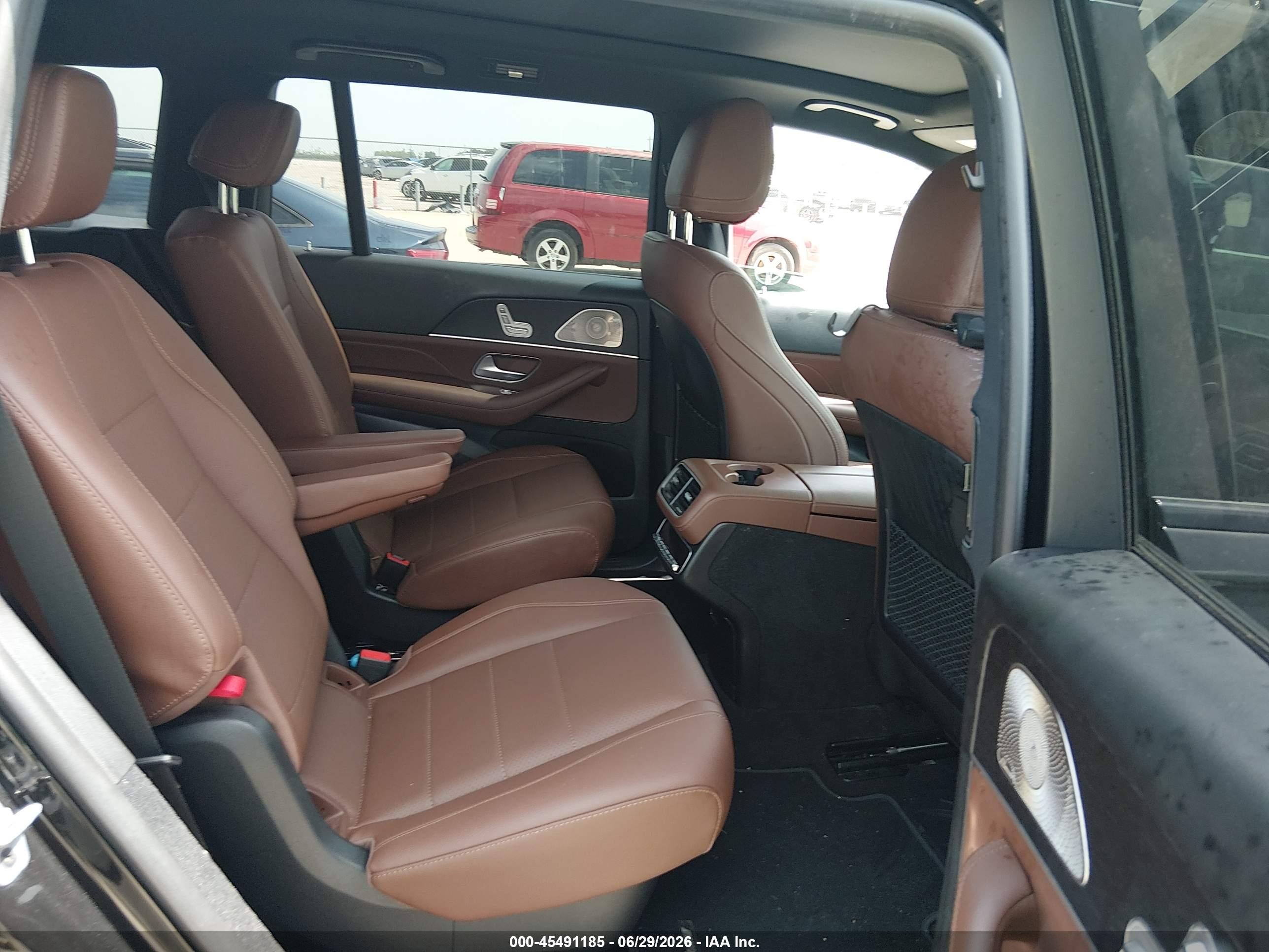 2024 Mercedes-Benz GLS-Class VIN 4JGFF5KE9RB171339 IAAI salvage auction — Front End, Salvage (Texas), sold $29,250 on 2026-08-23 (photo 8)
