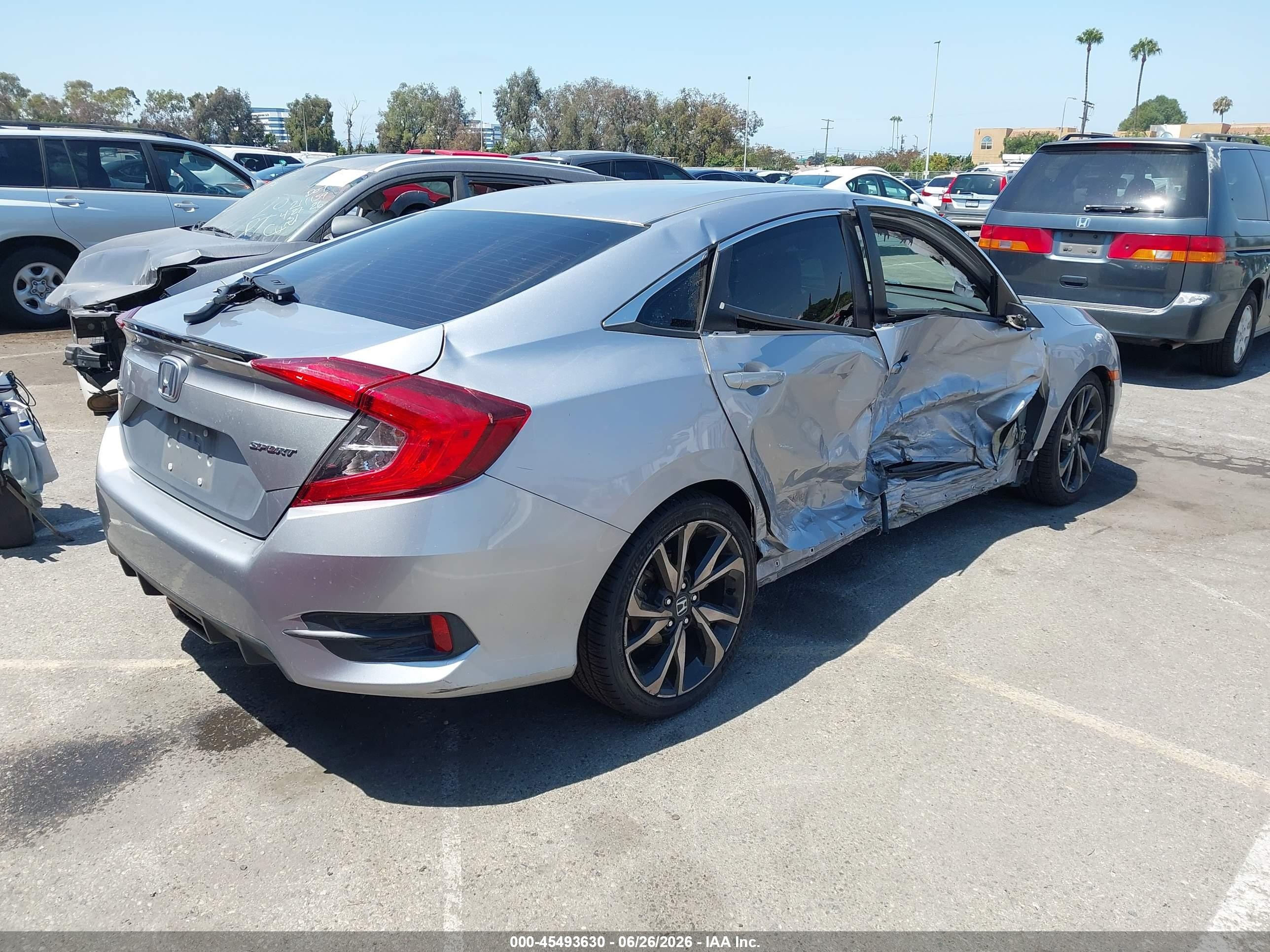 2019 Honda Civic VIN 2HGFC2F87KH527754 IAAI salvage auction — Normal Wear, Salvage (California), sold $4,000 on 2026-07-09 (photo 4)