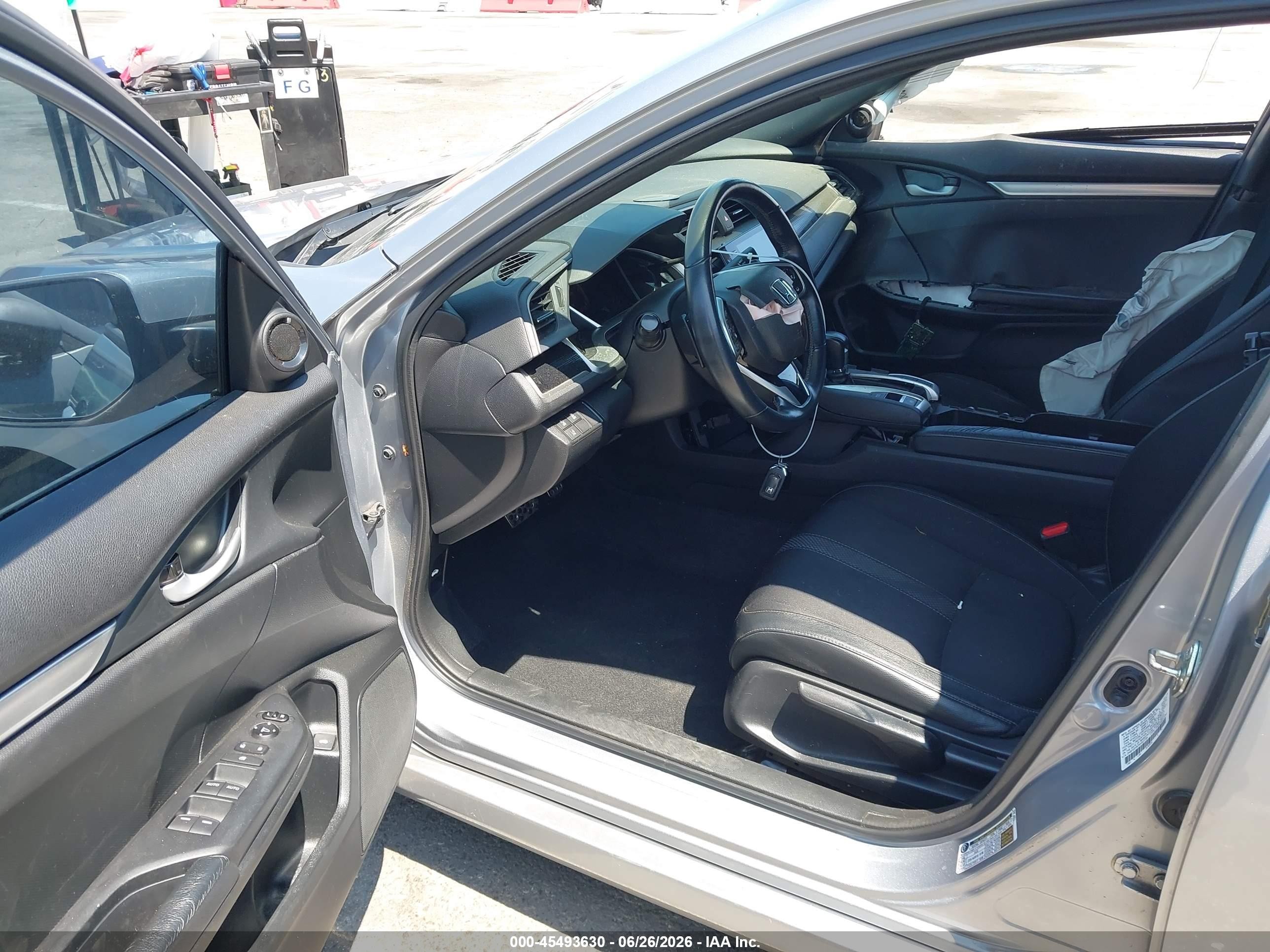 2019 Honda Civic VIN 2HGFC2F87KH527754 IAAI salvage auction — Normal Wear, Salvage (California), sold $4,000 on 2026-07-09 (photo 5)