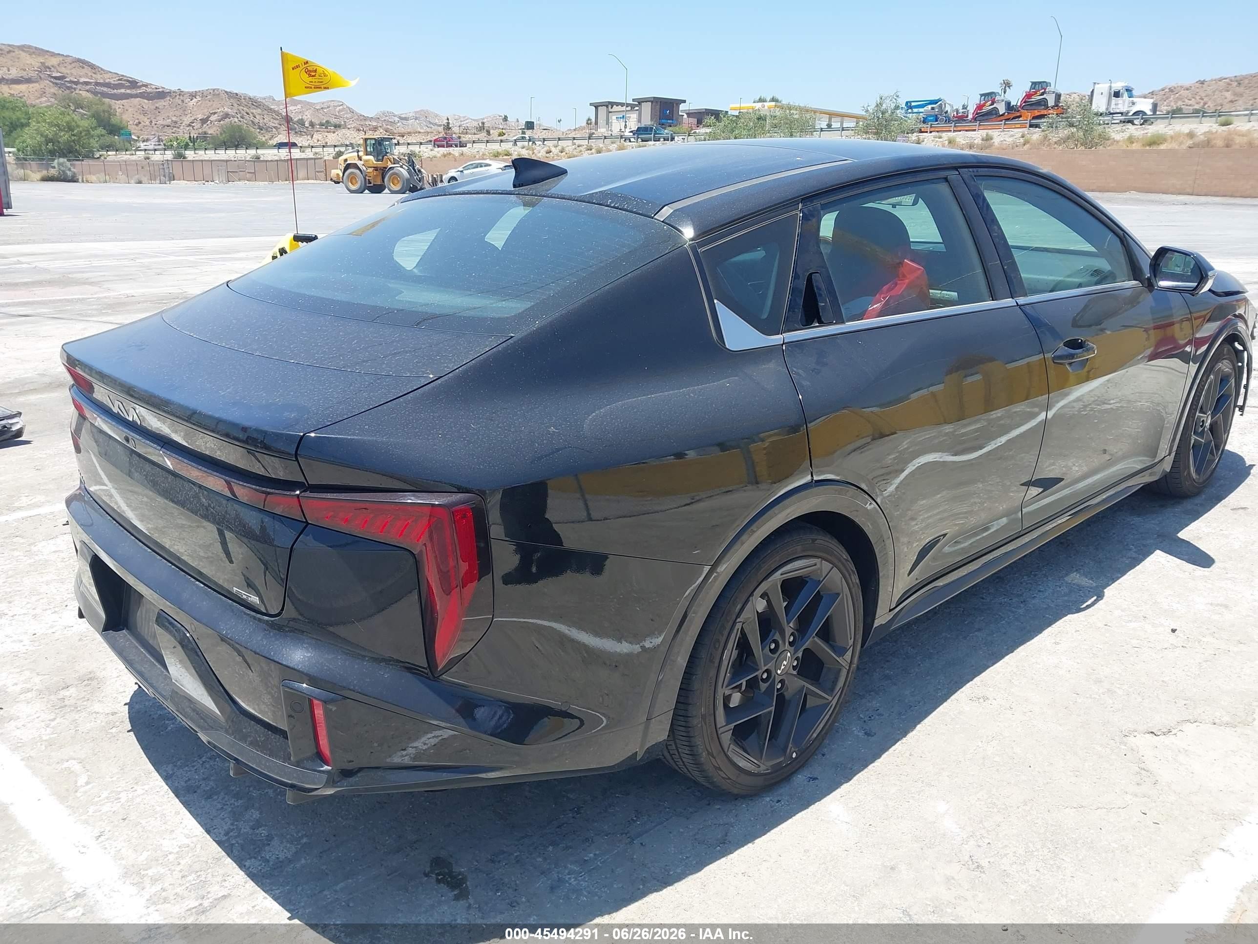 2025 Kia K4 VIN 3KPFW4DC4SE102383 IAAI salvage auction — Front End, Salvage (California), sold $7,200 on 2026-09-11 (photo 4)