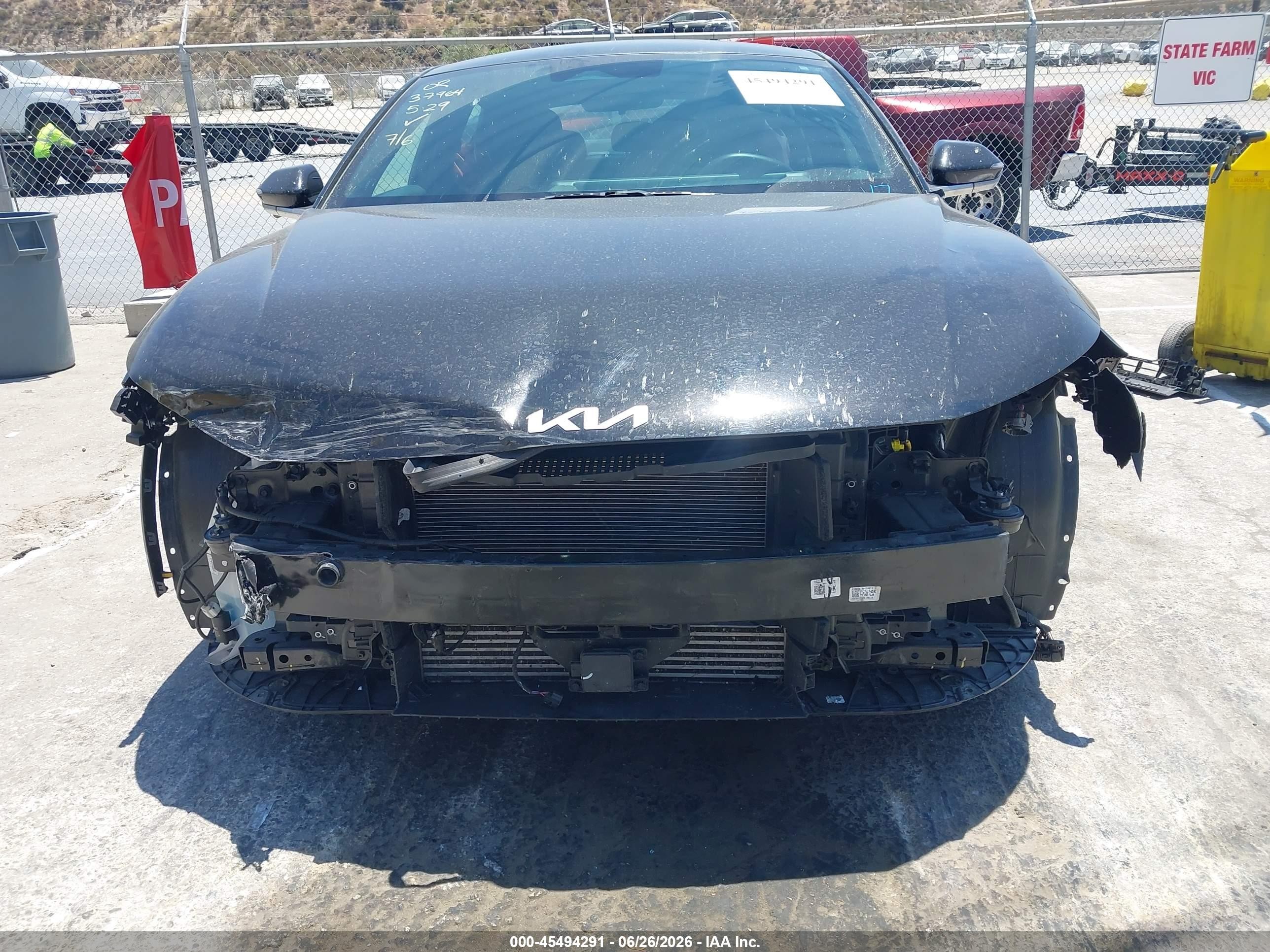 2025 Kia K4 VIN 3KPFW4DC4SE102383 IAAI salvage auction — Front End, Salvage (California), sold $7,200 on 2026-09-11 (photo 6)