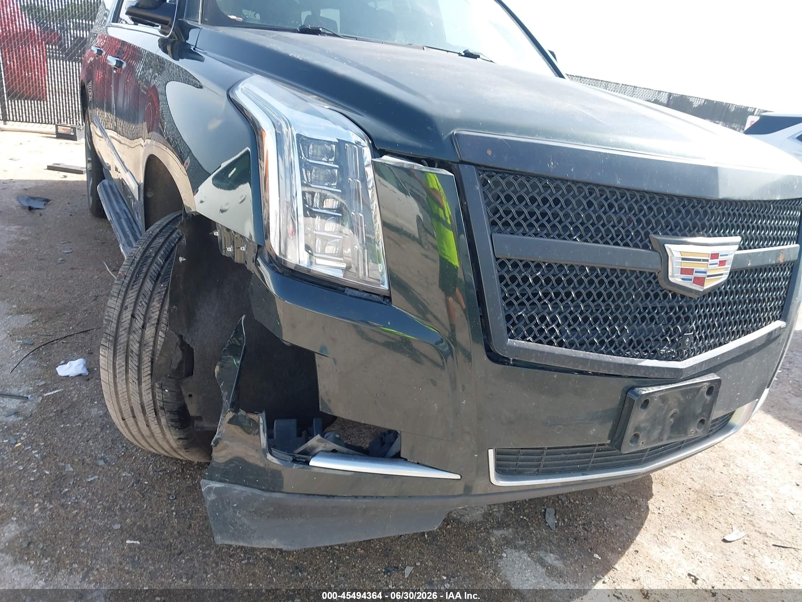 2016 Cadillac Escalade VIN 1GYS3HKJ1GR278927 IAAI salvage auction — Front End, Original (Texas), sold $4,850 on 2026-09-08 (photo 6)