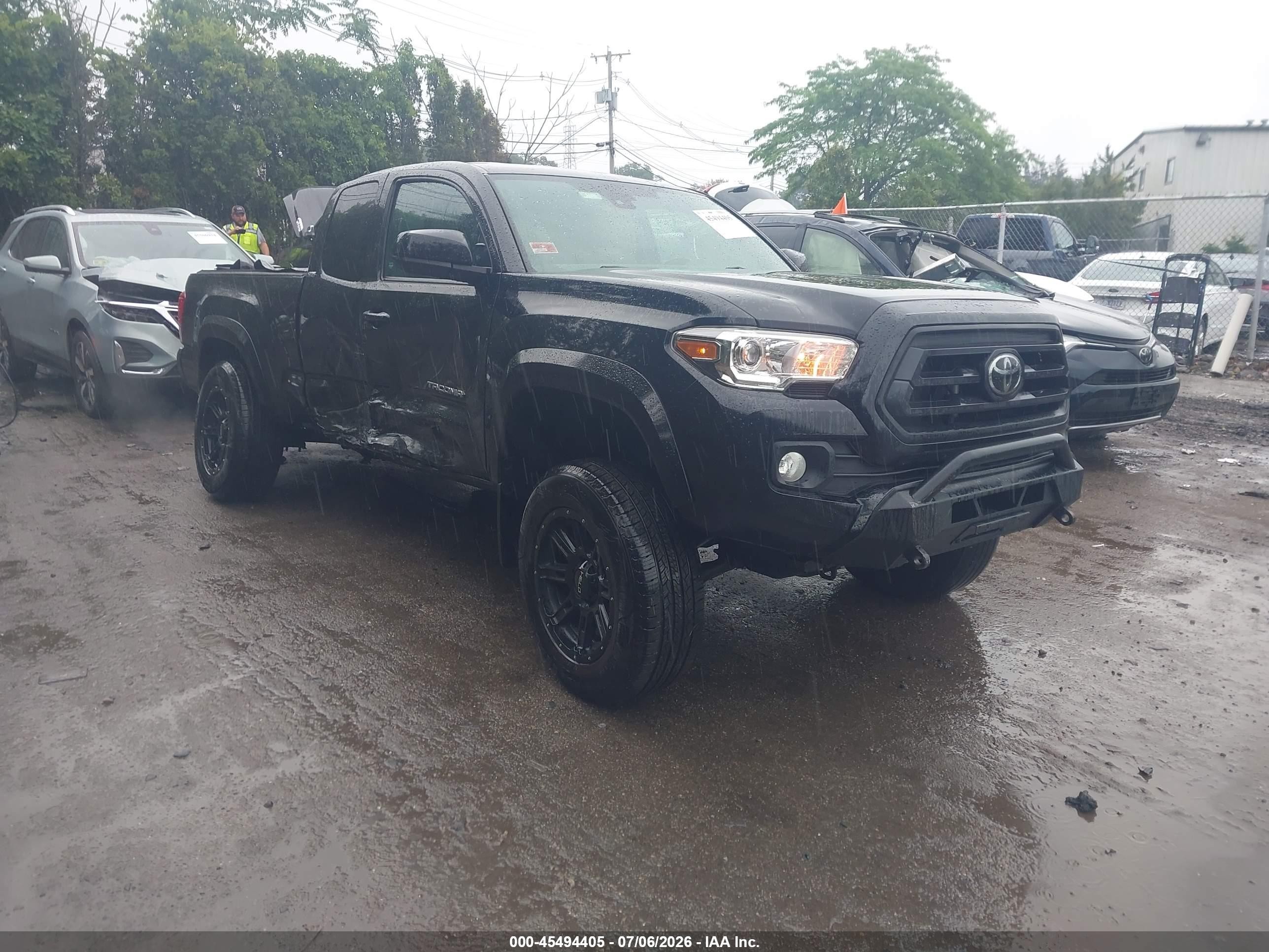 2021 Toyota Tacoma VIN 3TYSZ5AN4MT020748 — IAAI salvage auction photo