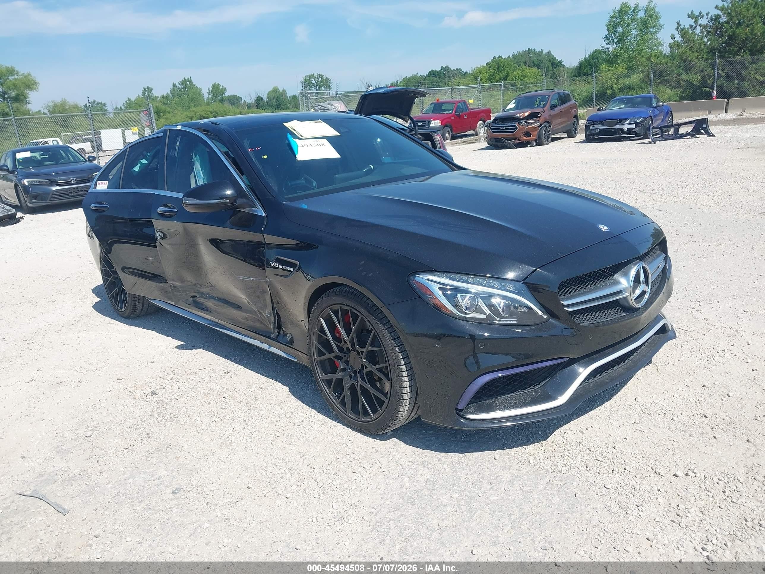 2016 Mercedes-Benz C-Class VIN 55SWF8HB7GU106890 — IAAI salvage auction photo