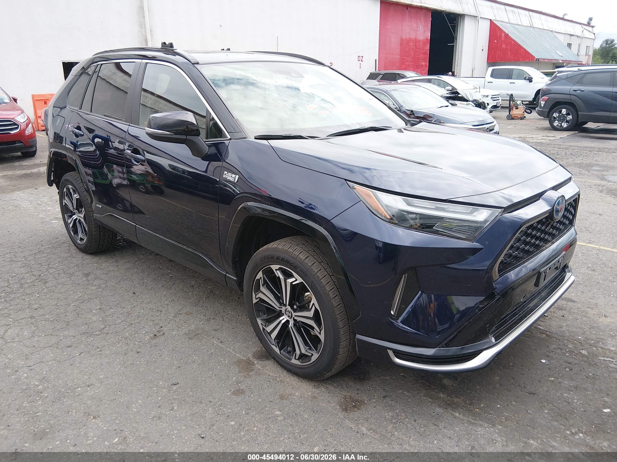 2022 Toyota RAV4 Prime VIN JTMEB3FV5ND082280 — IAAI salvage auction photo