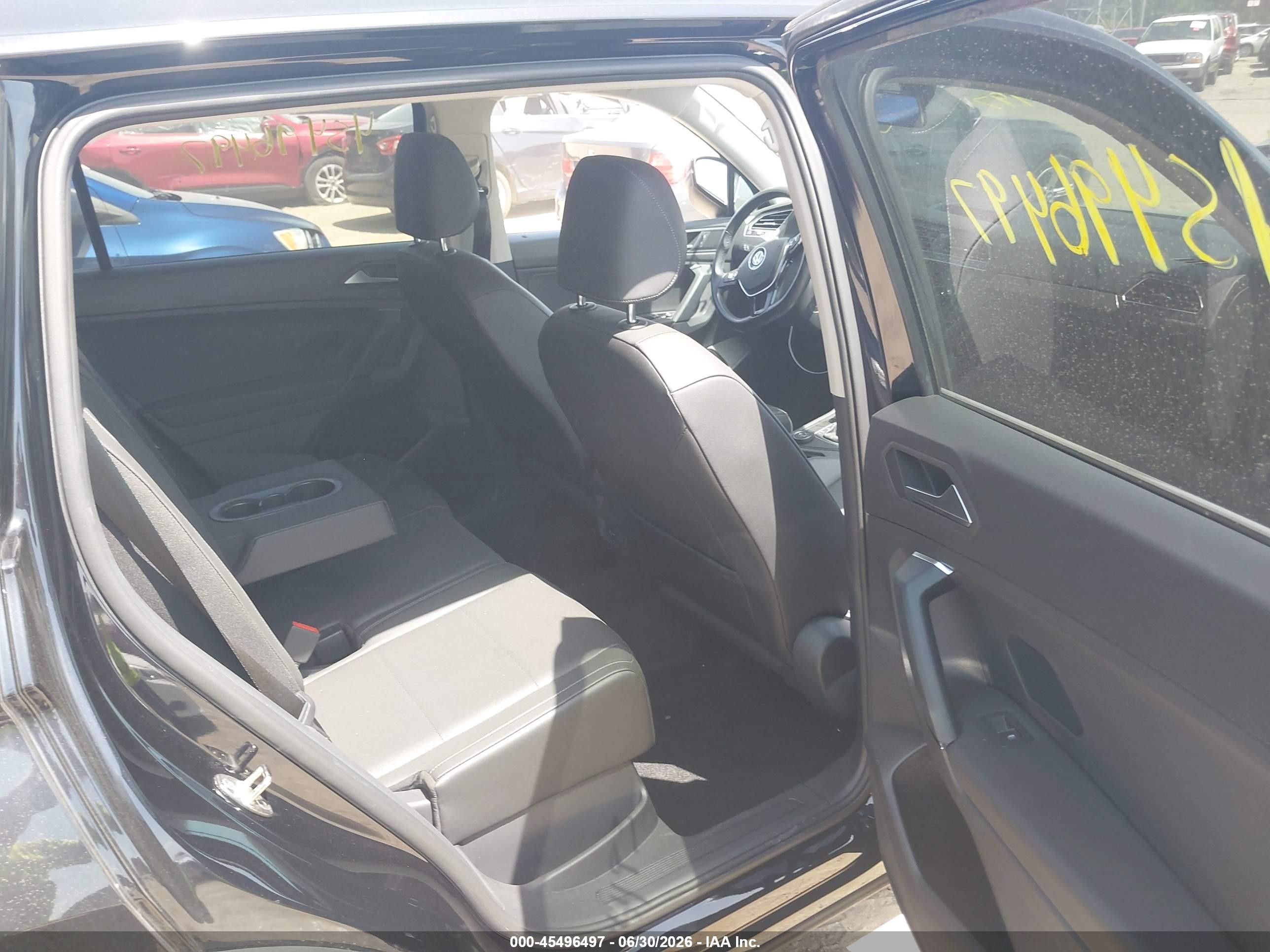2019 Volkswagen Tiguan VIN 3VV2B7AX0KM073295 IAAI salvage auction — Front End, Salvage (Indiana), sold $4,750 on 2026-08-27 (photo 8)