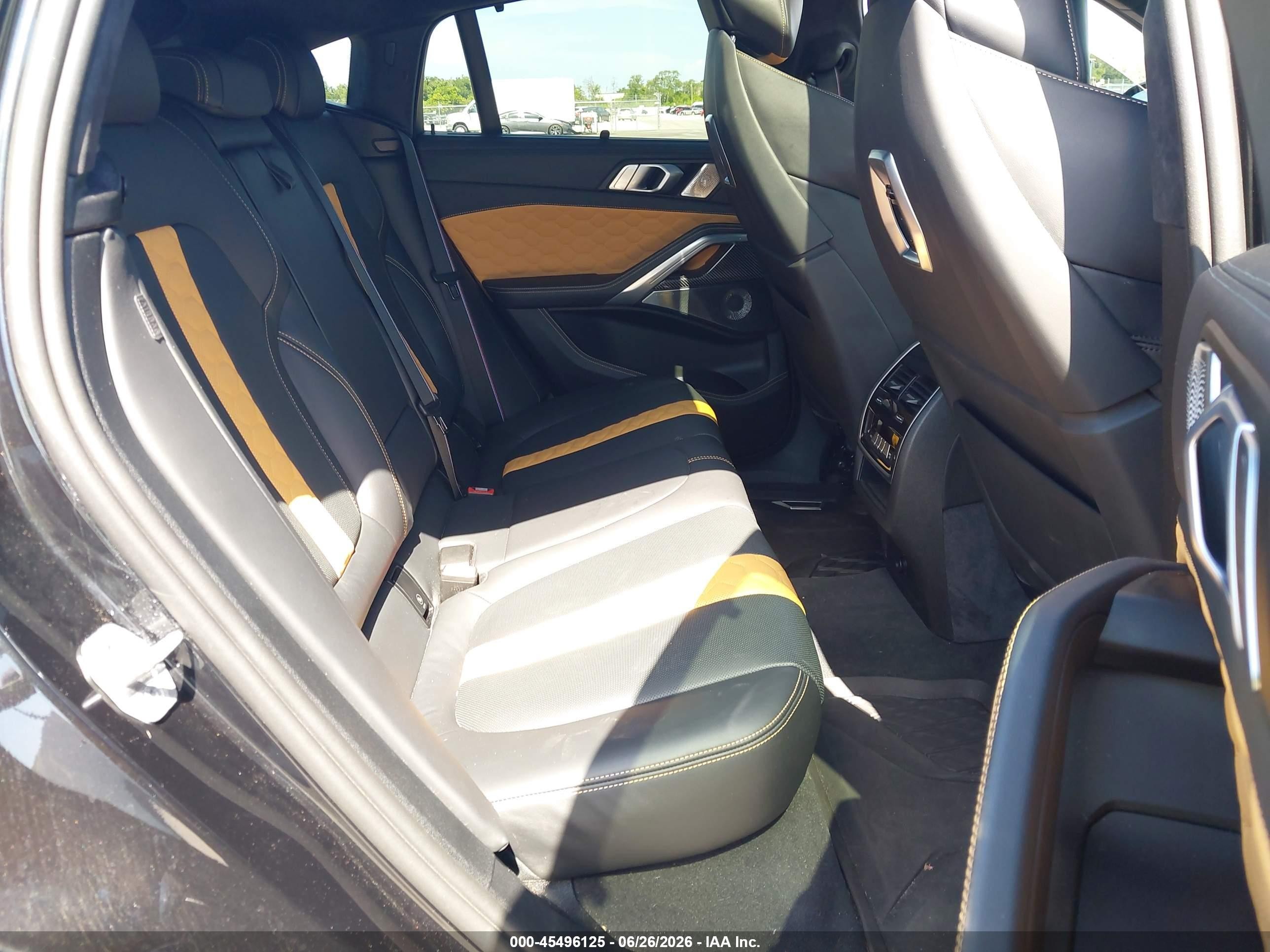 2024 BMW X6 m VIN 5YM23ET04R9U40182 IAAI salvage auction — Front End, Rebuildable (Florida), sold $53,950 on 2026-08-03 (photo 8)