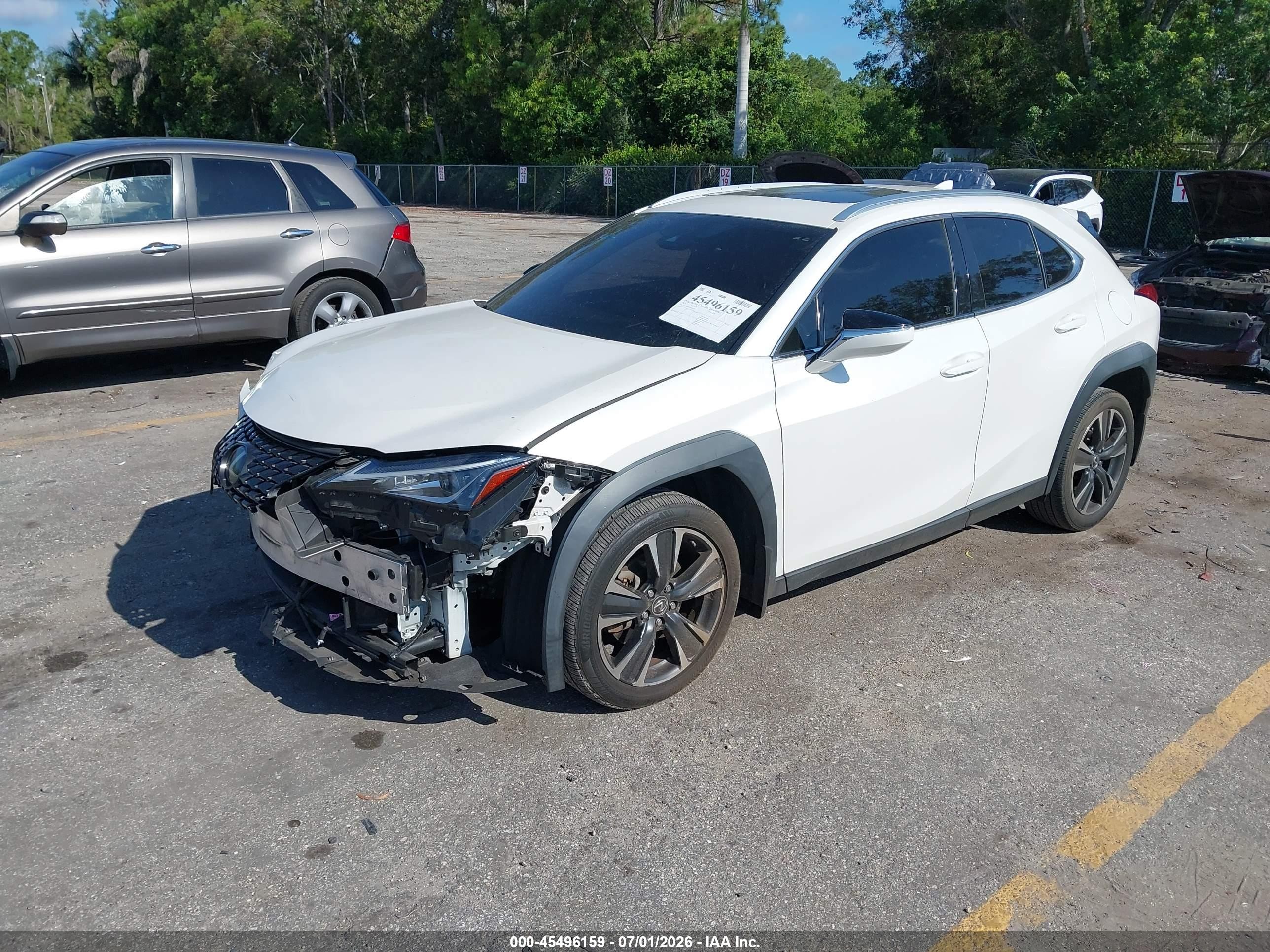 2021 Lexus Ux VIN JTHP3JBH2M2045271 IAAI salvage auction — Front End, Rebuildable (Florida), sold $8,575 on 2026-10-03 (photo 2)
