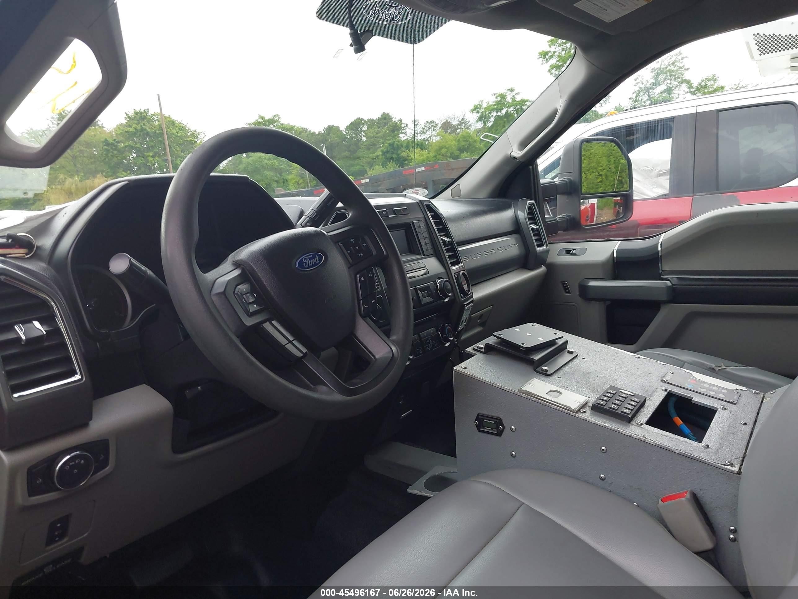 2017 Ford F-550 super duty VIN 1FD0X5HT9HED73068 IAAI salvage auction — Normal Wear, Clear (New York), sold $7,600 on 2026-08-04 (photo 7)
