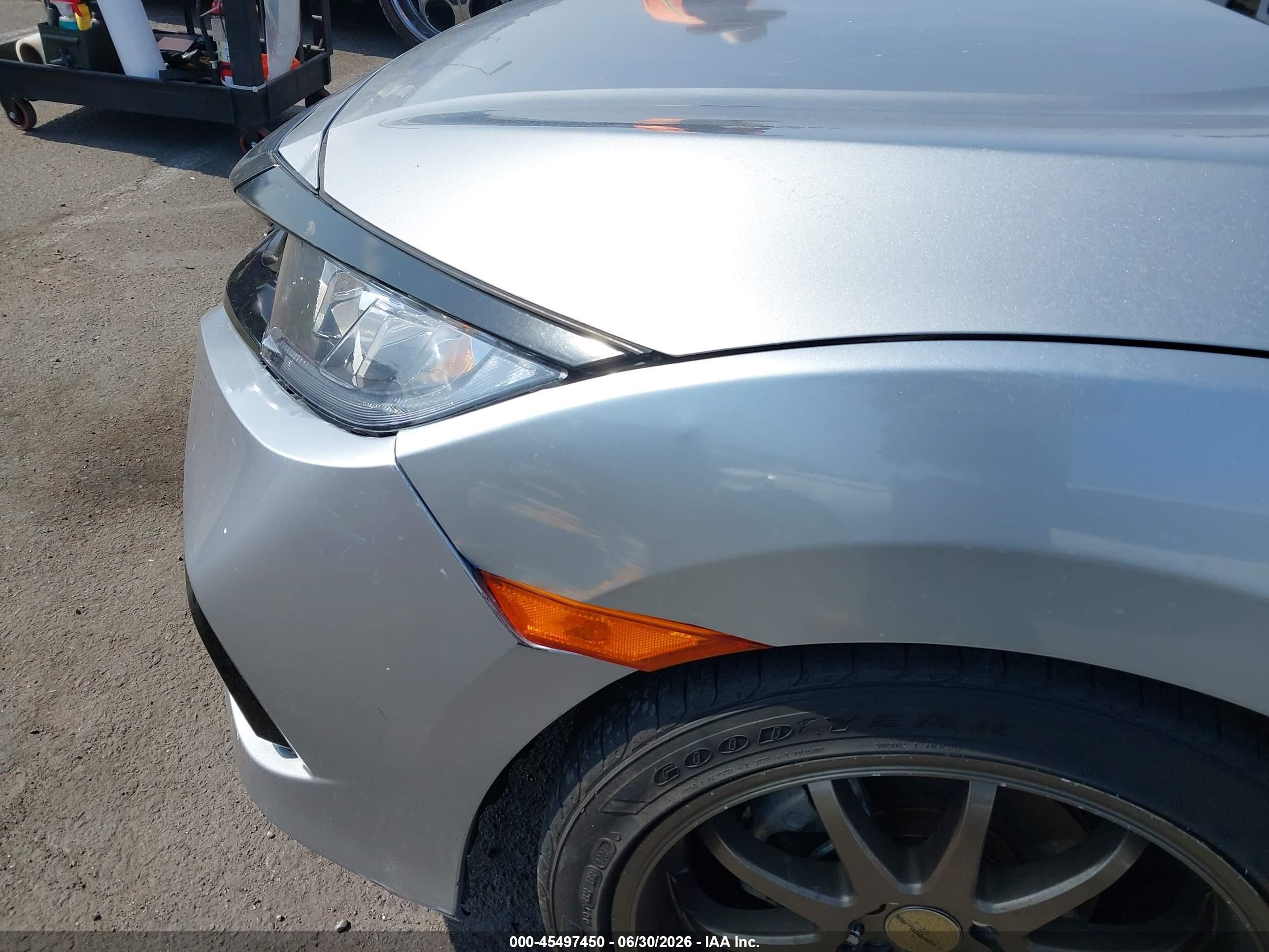 2020 Honda Civic VIN 19XFC2F89LE214779 IAAI salvage auction — Unknown, Salvage (California), sold $7,500 on 2026-07-09 (photo 6)