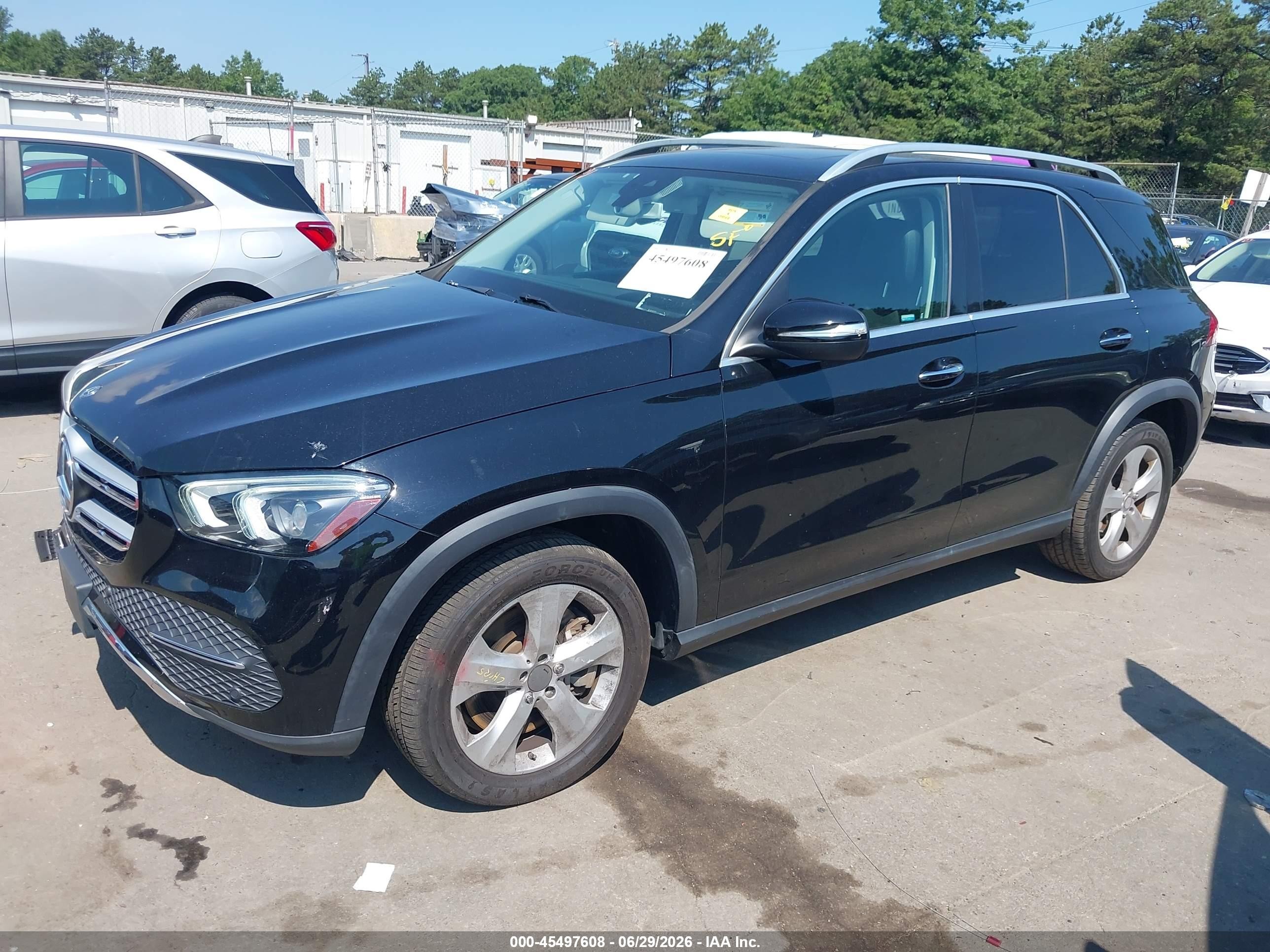 2020 Mercedes-benz Gle VIN 4JGFB5KB6LA003088 IAAI salvage auction — Water/Flood, Mv-907A (New York), sold $18,100 on 2026-08-13 (photo 2)