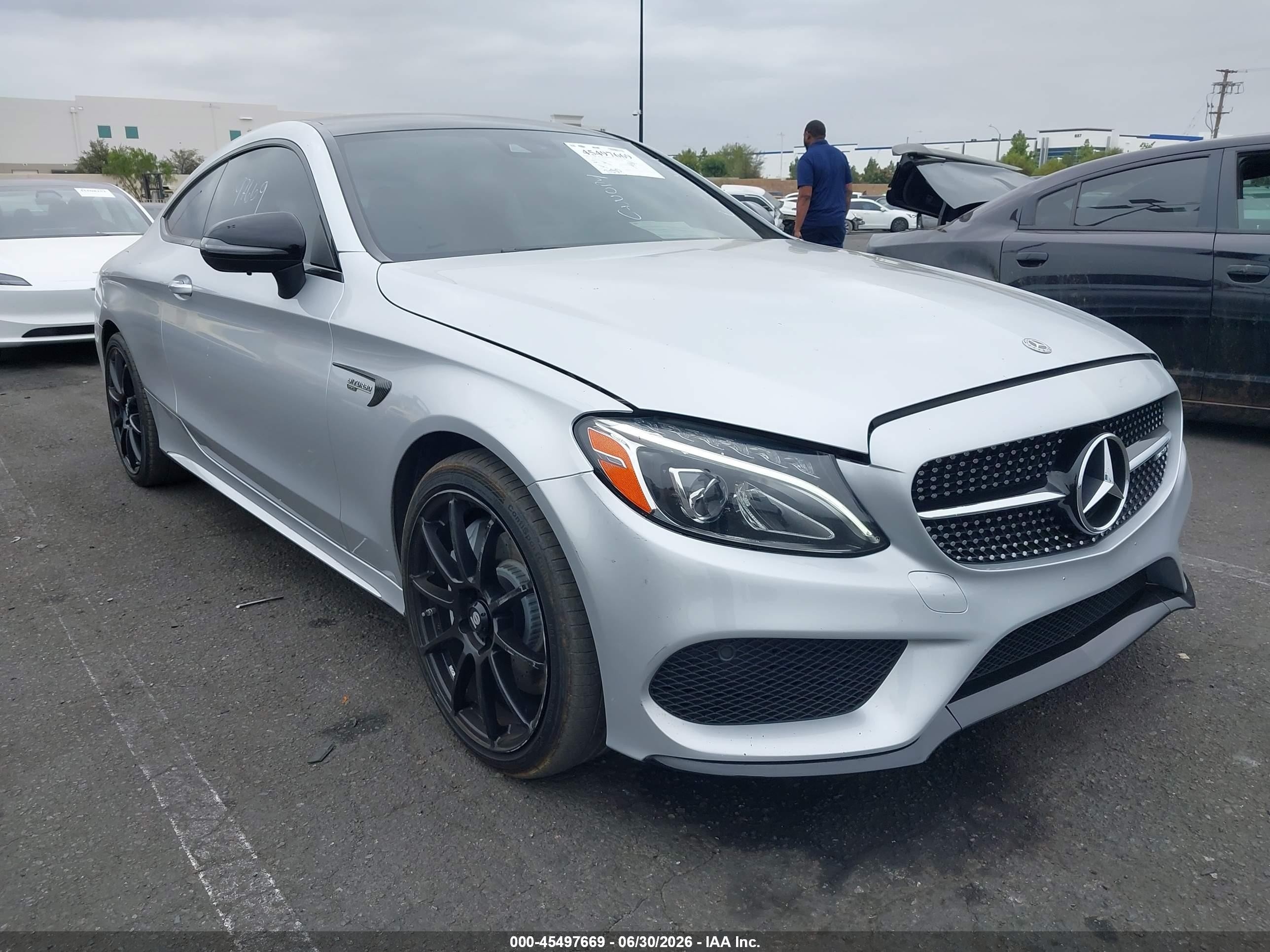 2017 Mercedes-Benz C-Class VIN WDDWJ6EB1HF580877 — IAAI salvage auction photo