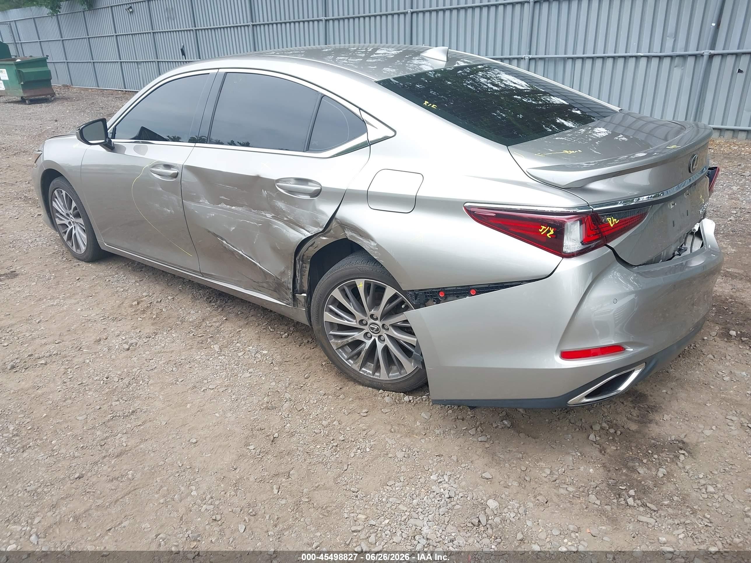 2021 Lexus ES 350 VIN 58ADZ1B1XMU108874 IAAI salvage auction — Side, Salvage (New Jersey), sold $13,000 on 2026-09-13 (photo 3)