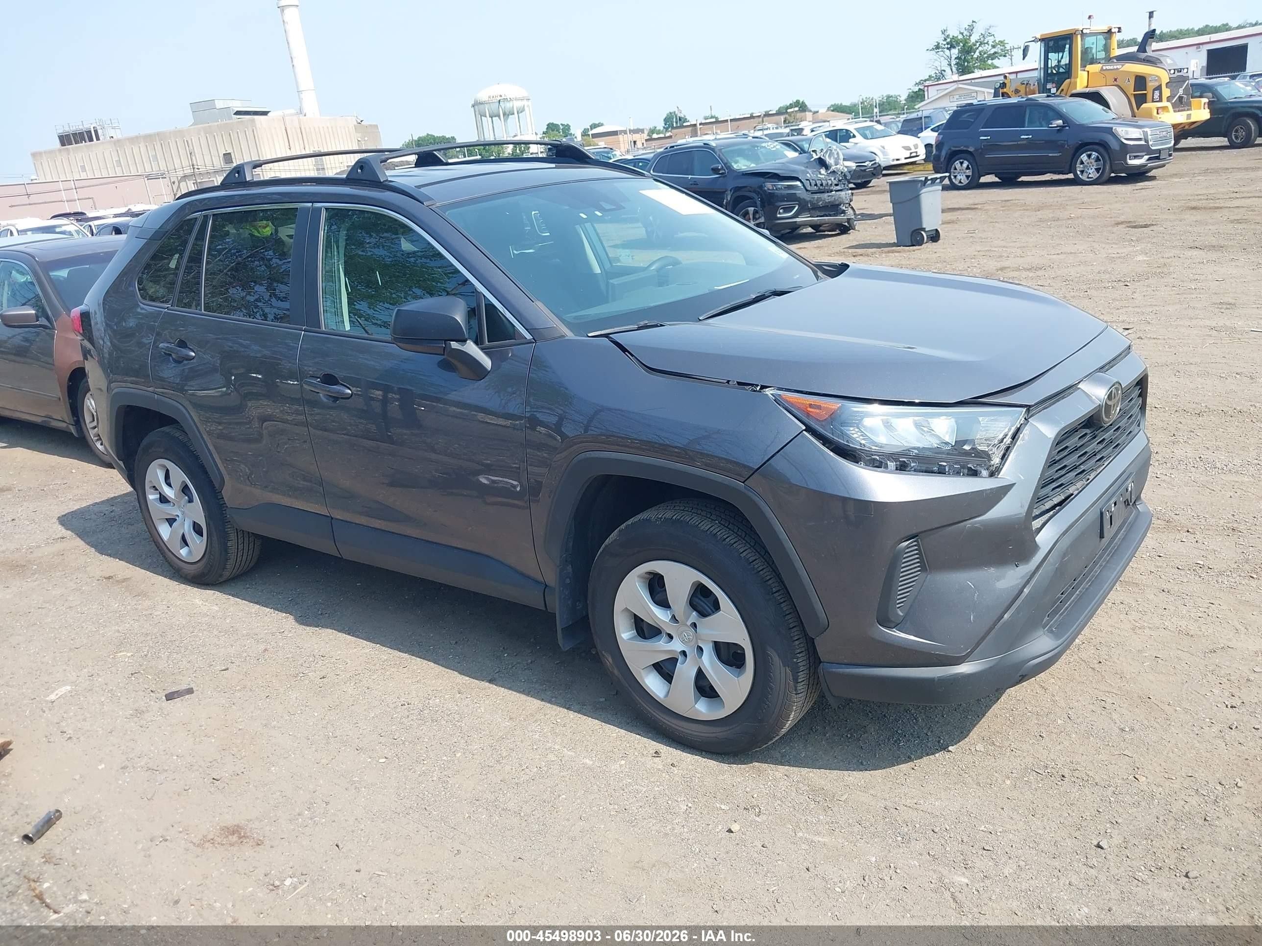 2021 Toyota RAV4 VIN 2T3H1RFV0MC158476 — IAAI salvage auction photo