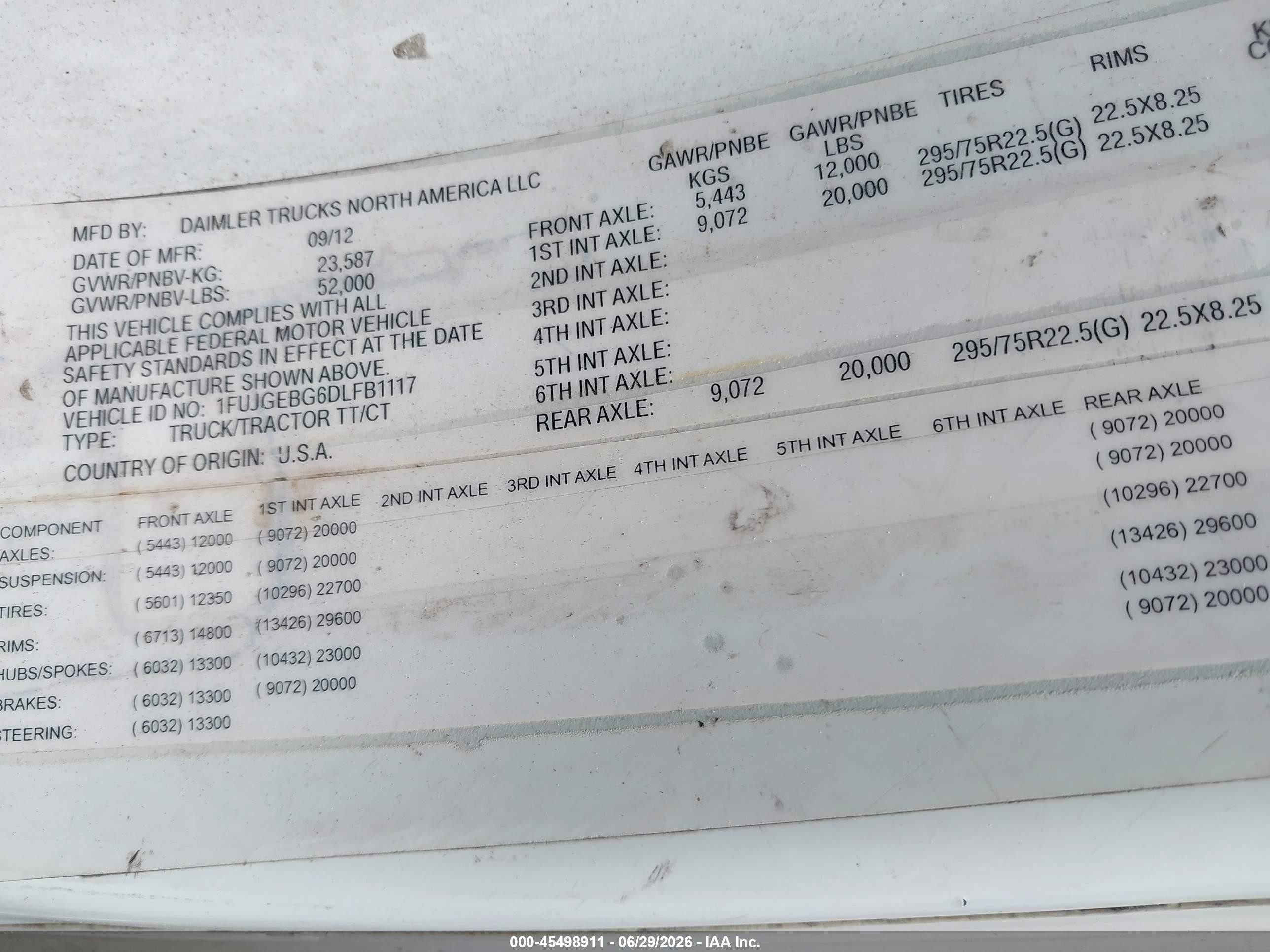 2013 Freightliner Cascadia 125 VIN 1FUJGEBG6DLFB1117 IAAI salvage auction — Front End, Salvage (Pennsylvania), sold $3,300 on 2026-09-16 (photo 8)