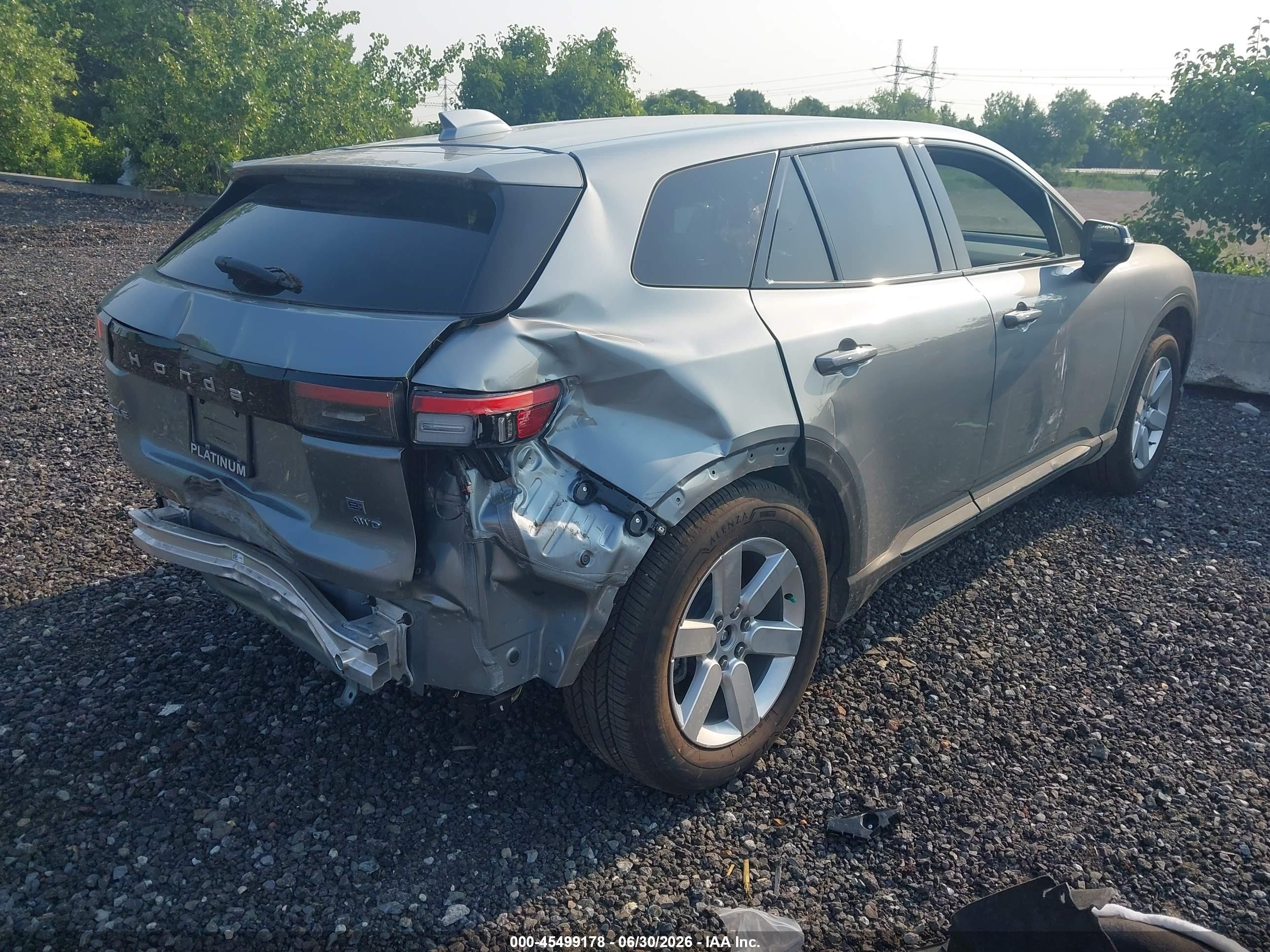 2025 Honda Prologue VIN 3GPKHVRJ0SS519232 IAAI salvage auction — Rear End, Mv-907A (New York), sold $6,800 on 2026-08-27 (photo 4)