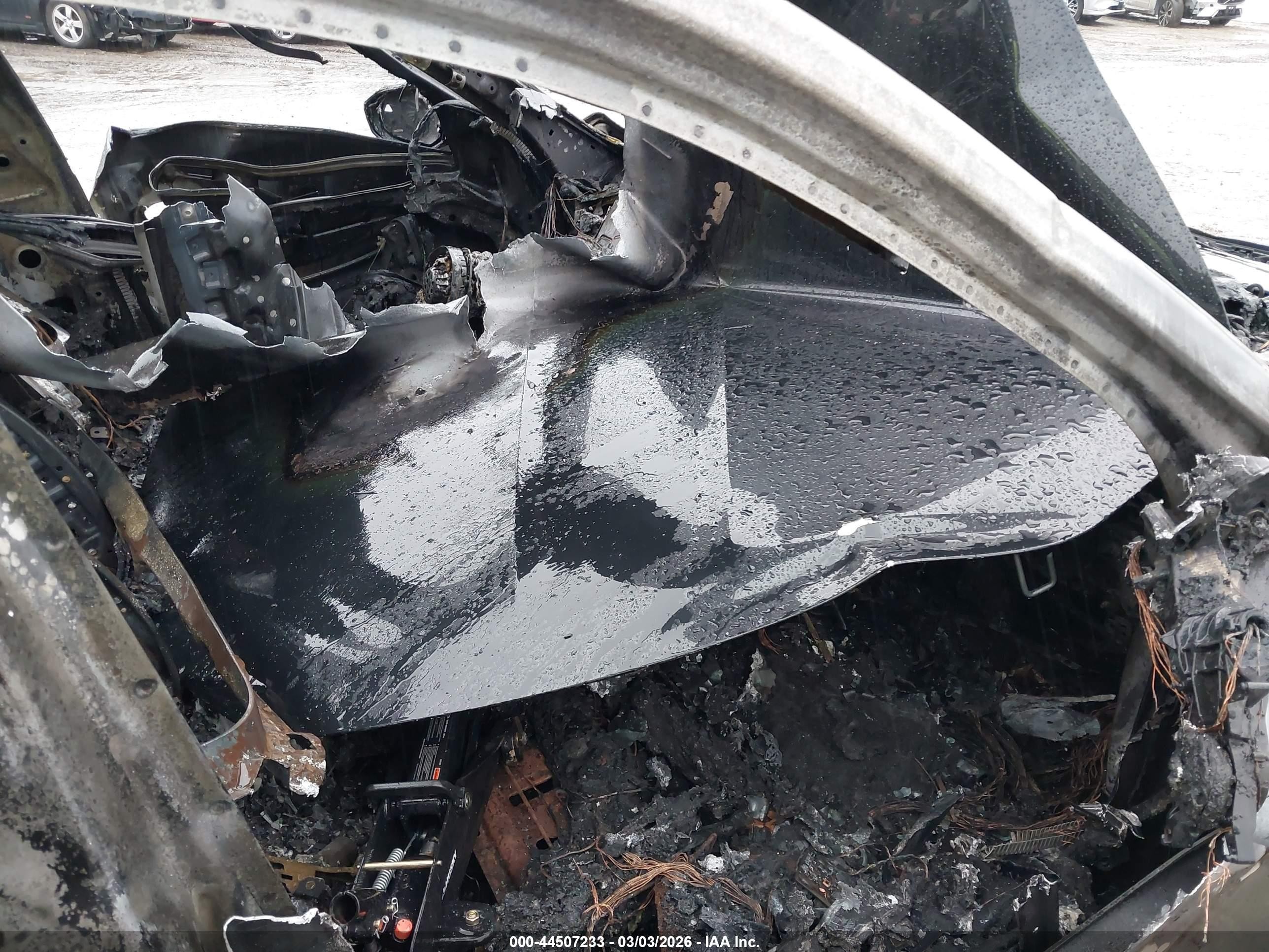2023 BMW 7 Series VIN WBA33EJ08PCL76970 IAAI salvage auction — Burn, Mv-907A (New York), sold $16,650 on 2026-09-29 (photo 5)