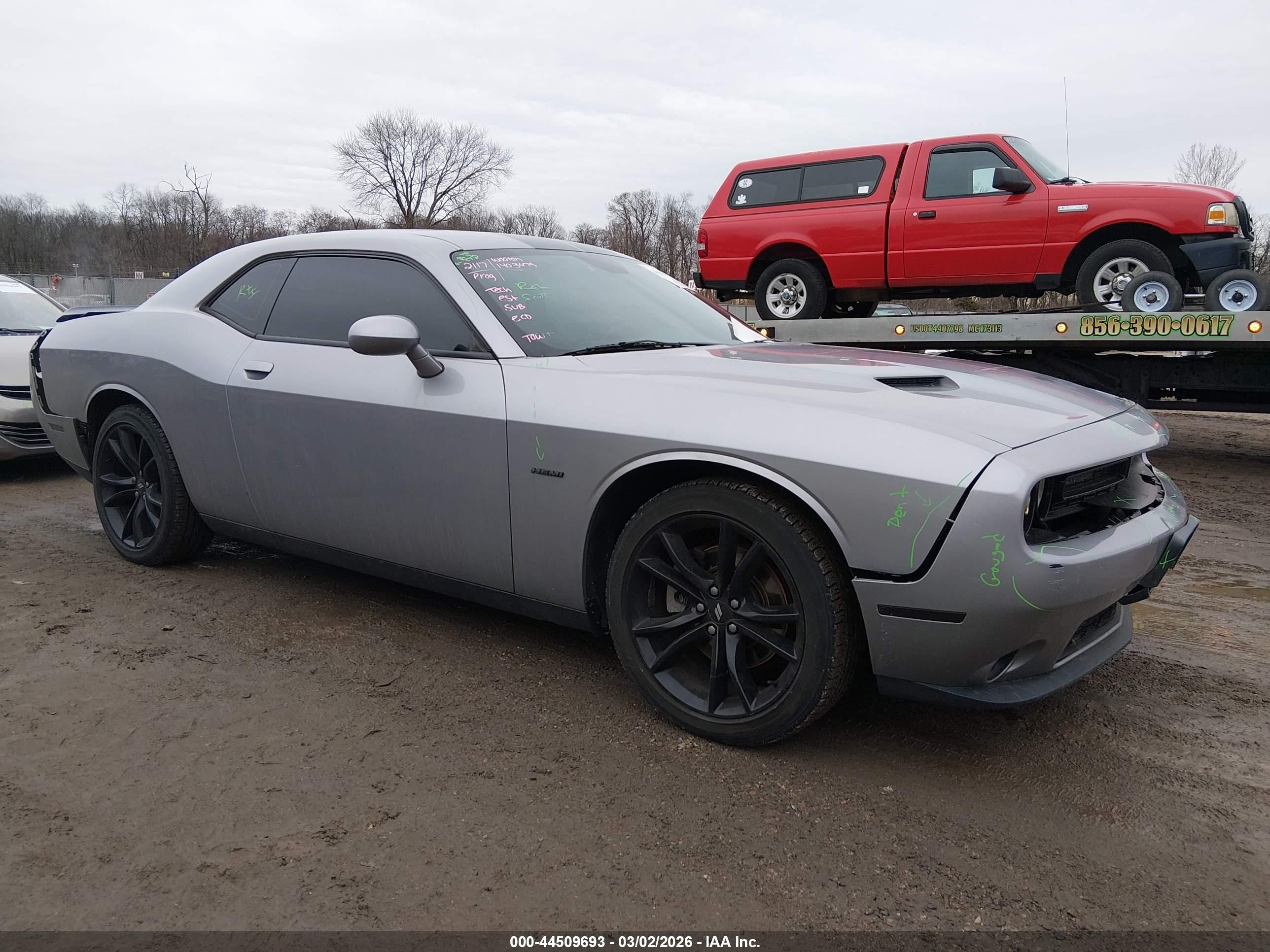 2017 Dodge Challenger VIN 2C3CDZBT0HH651783 — IAAI salvage auction photo