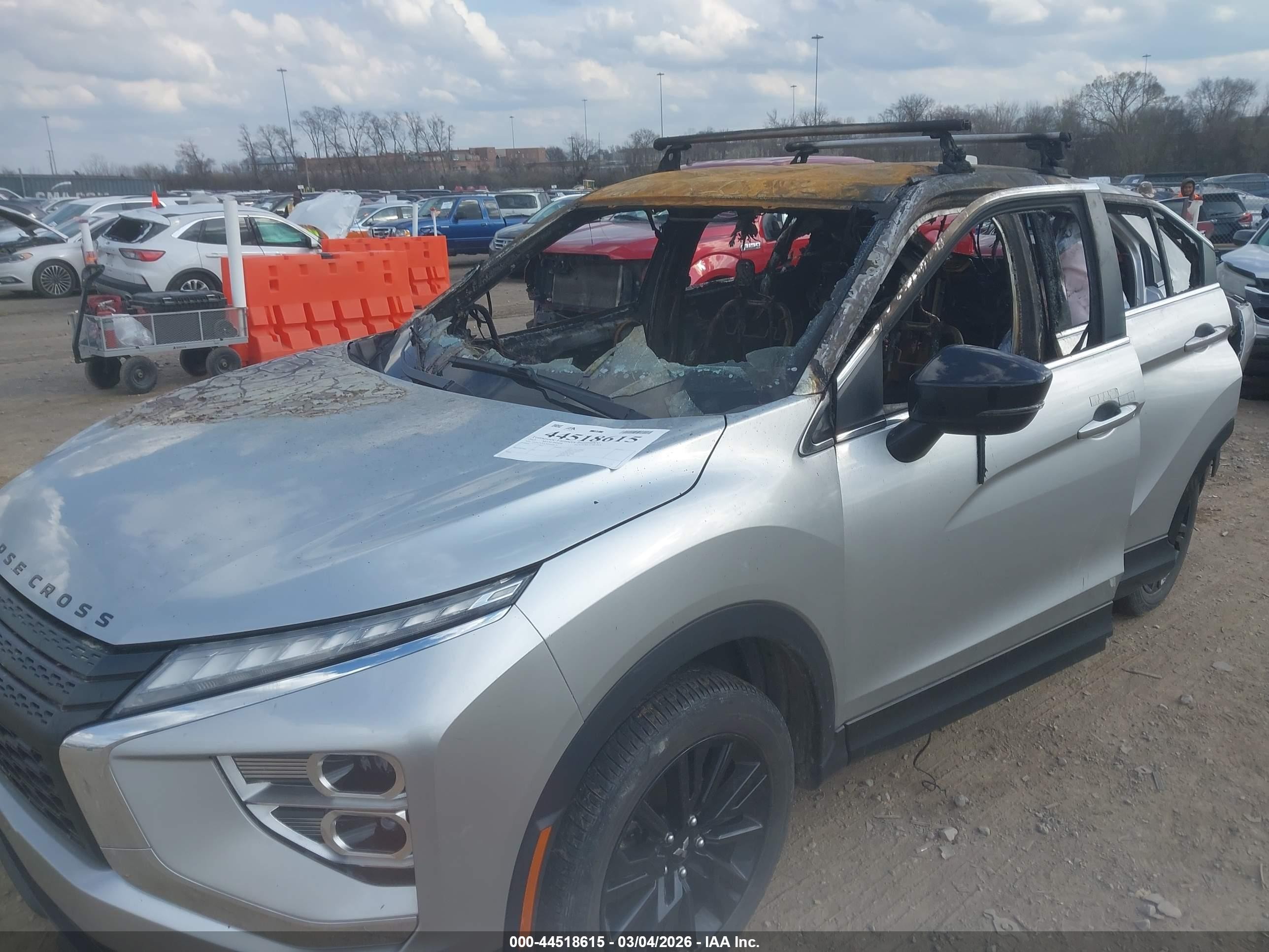 2023 Mitsubishi Eclipse cross VIN JA4ATVAA3PZ005015 IAAI salvage auction — Burn Engine, Salvage (Idaho), sold $1,600 on 2026-09-24 (photo 6)