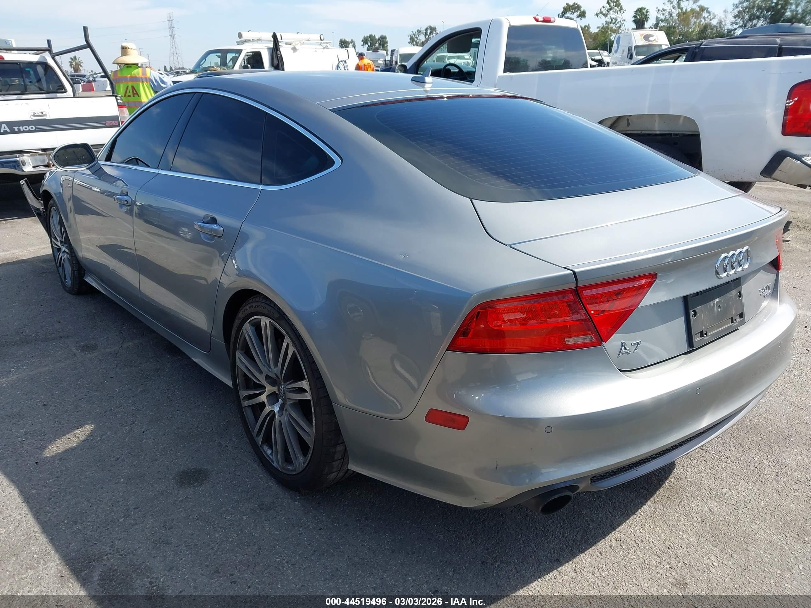 2014 Audi A7 VIN WAU2GAFC4EN070152 IAAI salvage auction — Front End, Salvage (California), sold $725 on 2026-07-02 (photo 3)