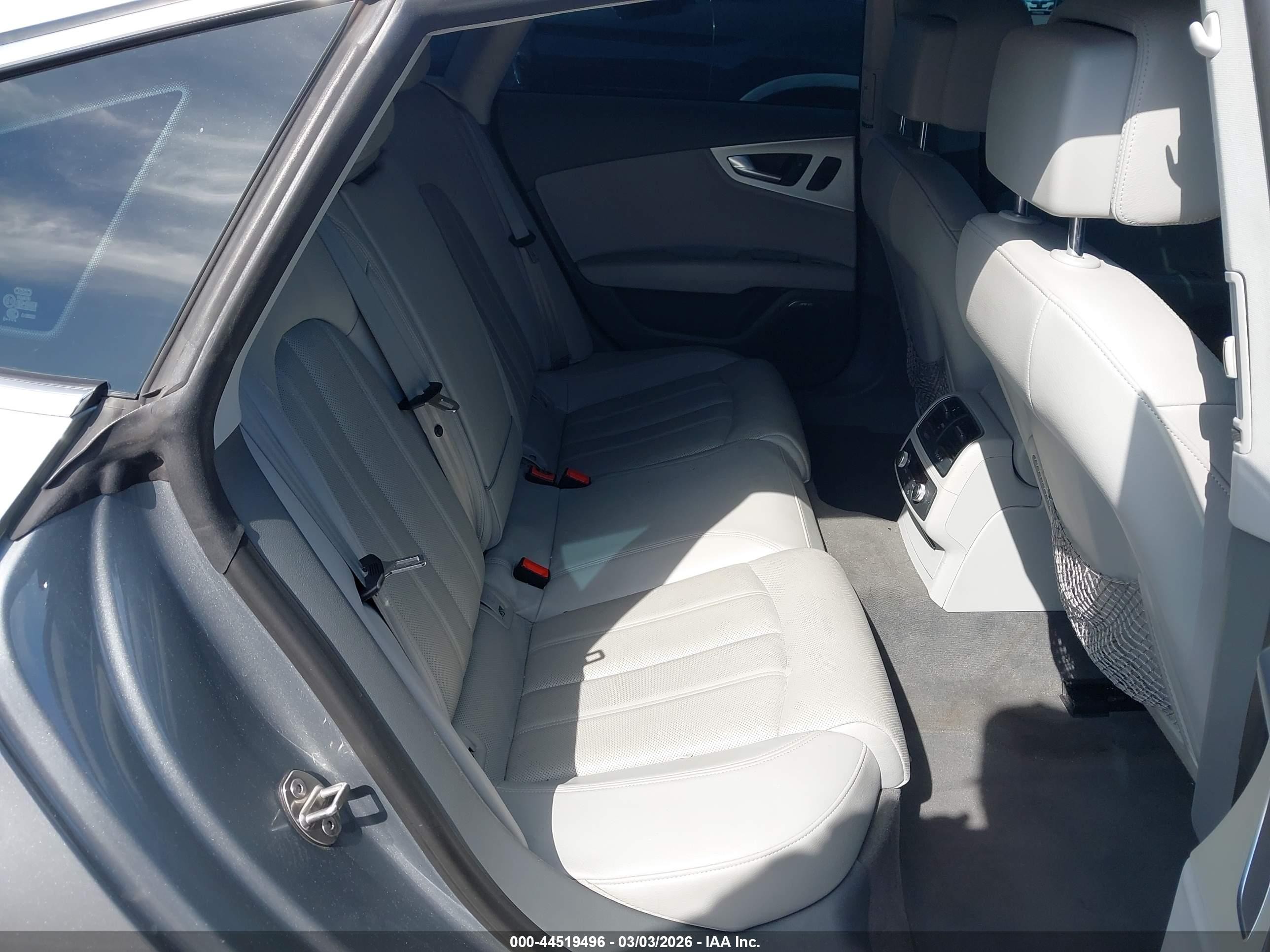 2014 Audi A7 VIN WAU2GAFC4EN070152 IAAI salvage auction — Front End, Salvage (California), sold $725 on 2026-07-02 (photo 8)