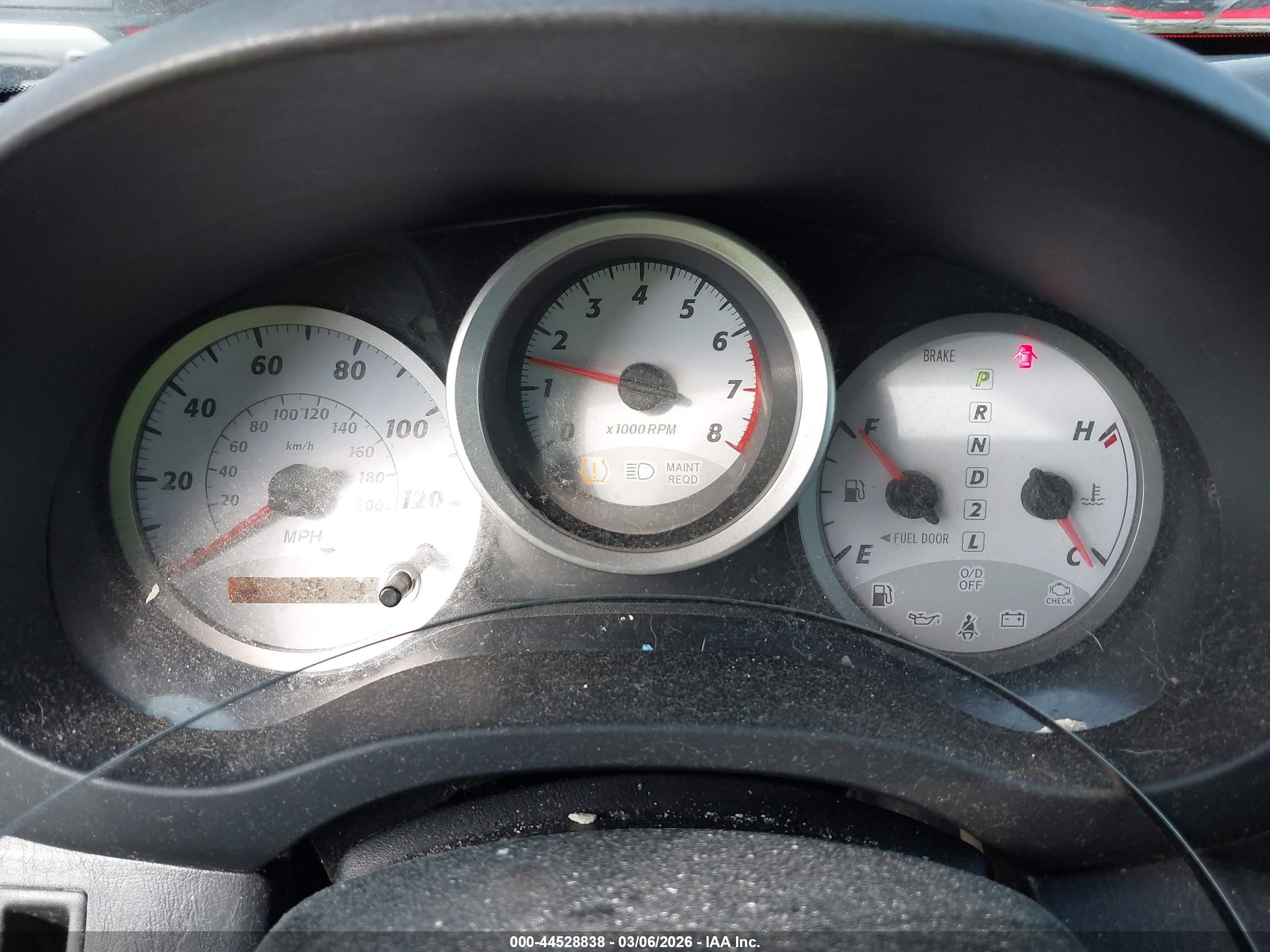 2005 Toyota Rav4 VIN JTEGD20V950068293 IAAI salvage auction — Unknown, Salvage (North Carolina), sold $1,500 on 2026-09-04 (photo 7)