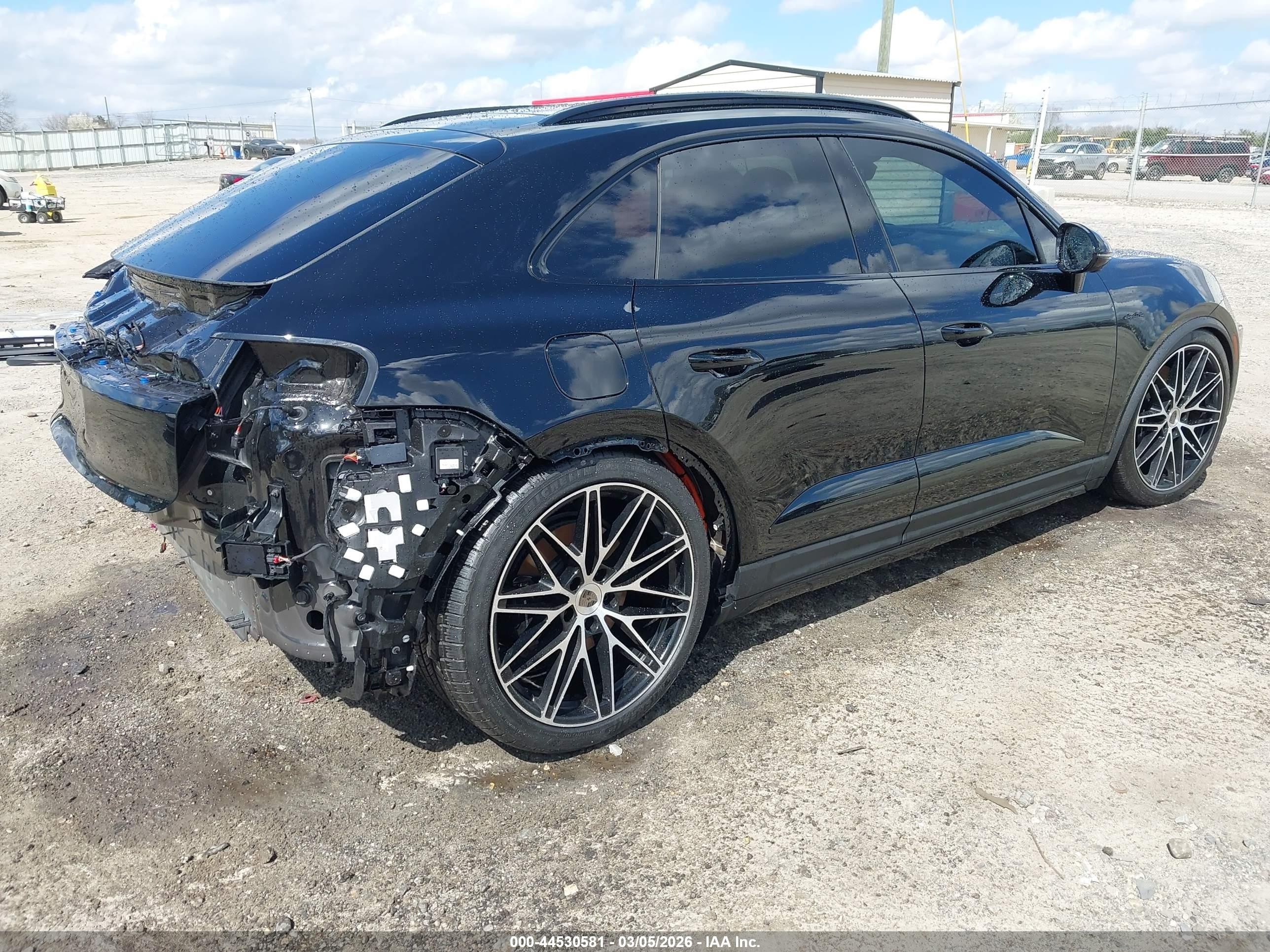 2025 Porsche Macan VIN WP1AC2XA1SL175554 IAAI salvage auction — Rear End, Salvage (Georgia), sold $61,000 on 2026-07-02 (photo 4)