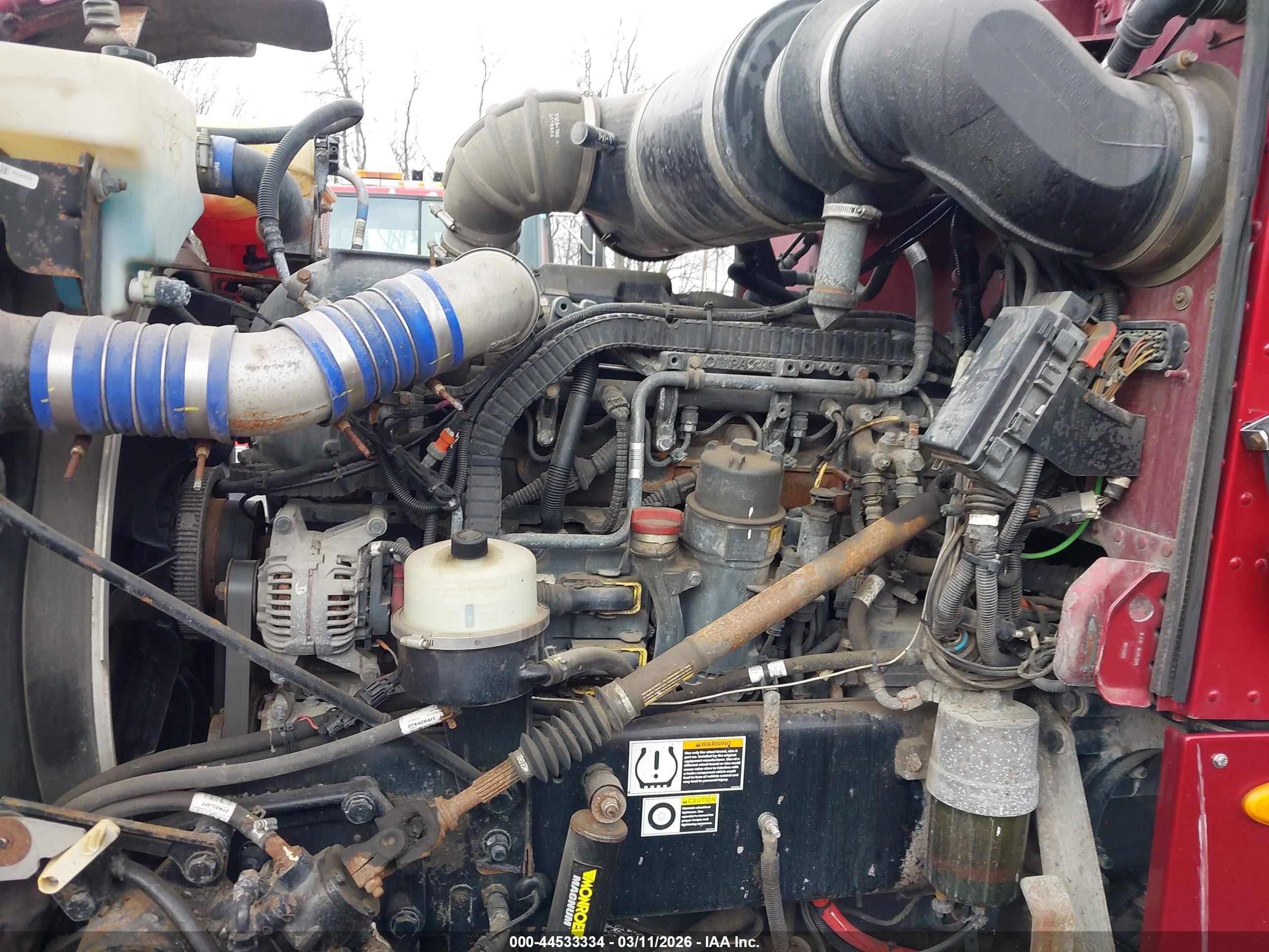2016 Peterbilt 365 VIN 1NPSXPEX1GD362014 IAAI salvage auction — Normal Wear, Clear (Pennsylvania), sold $28,700 on 2026-07-01 (photo 9)