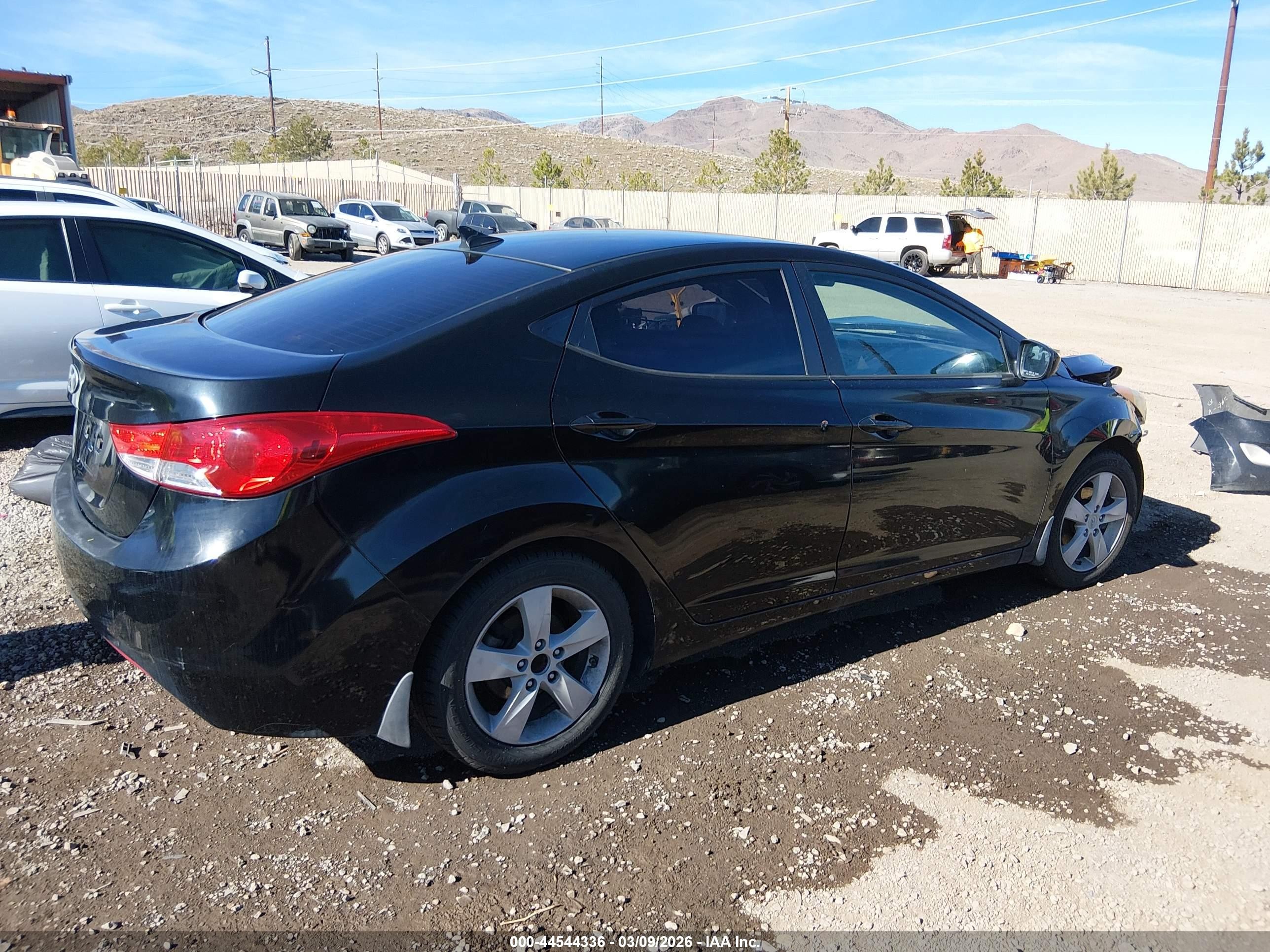 2013 Hyundai Elantra VIN KMHDH4AE3DU545342 IAAI salvage auction — Front End, Salvage (Nevada), sold $350 on 2026-07-10 (photo 4)