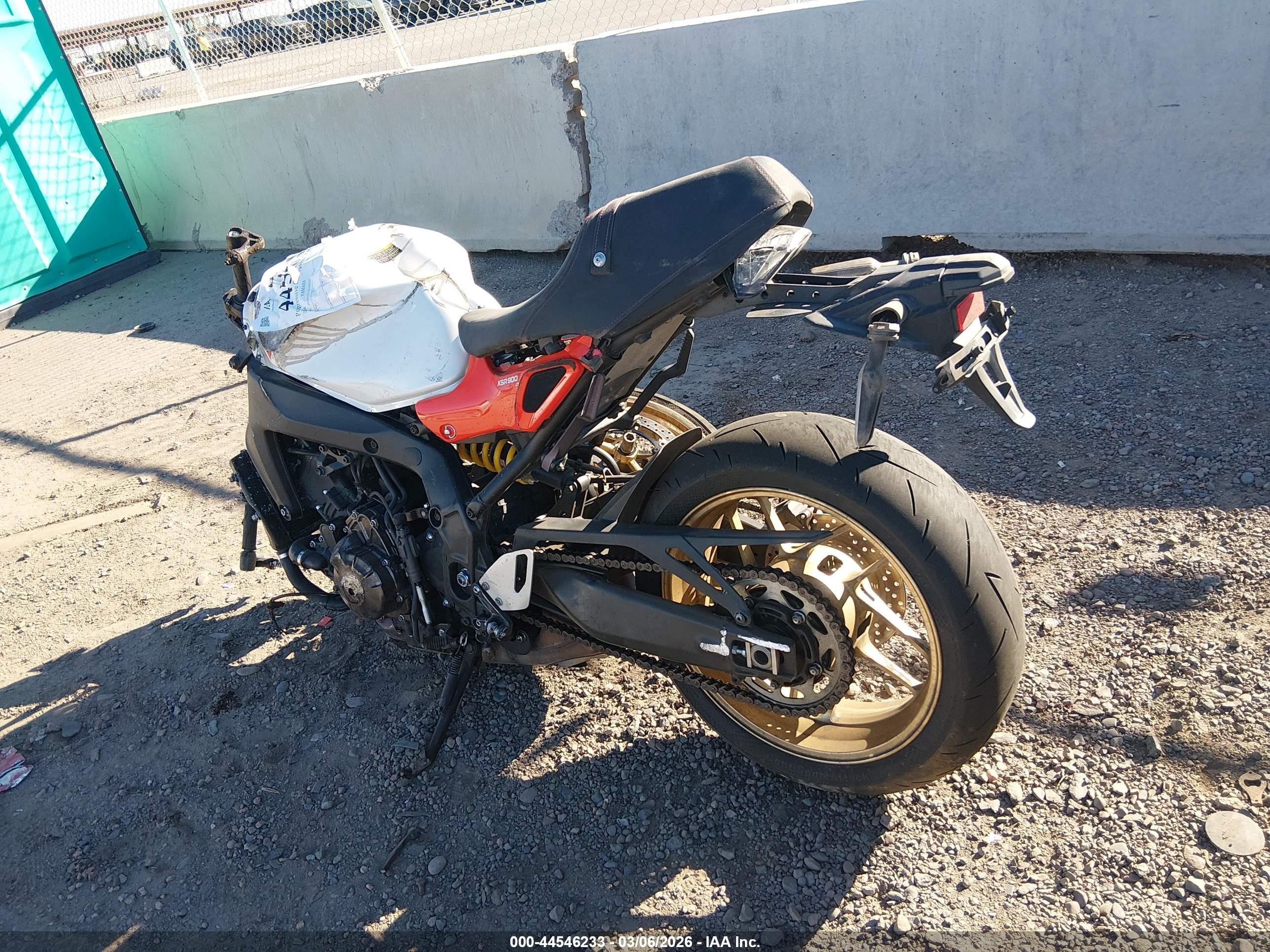 2024 Yamaha MTM890 VIN JYARN80E1RA002362 IAAI salvage auction — Front & Rear, Salvage (Arizona), sold $525 on 2026-06-30 (photo 3)