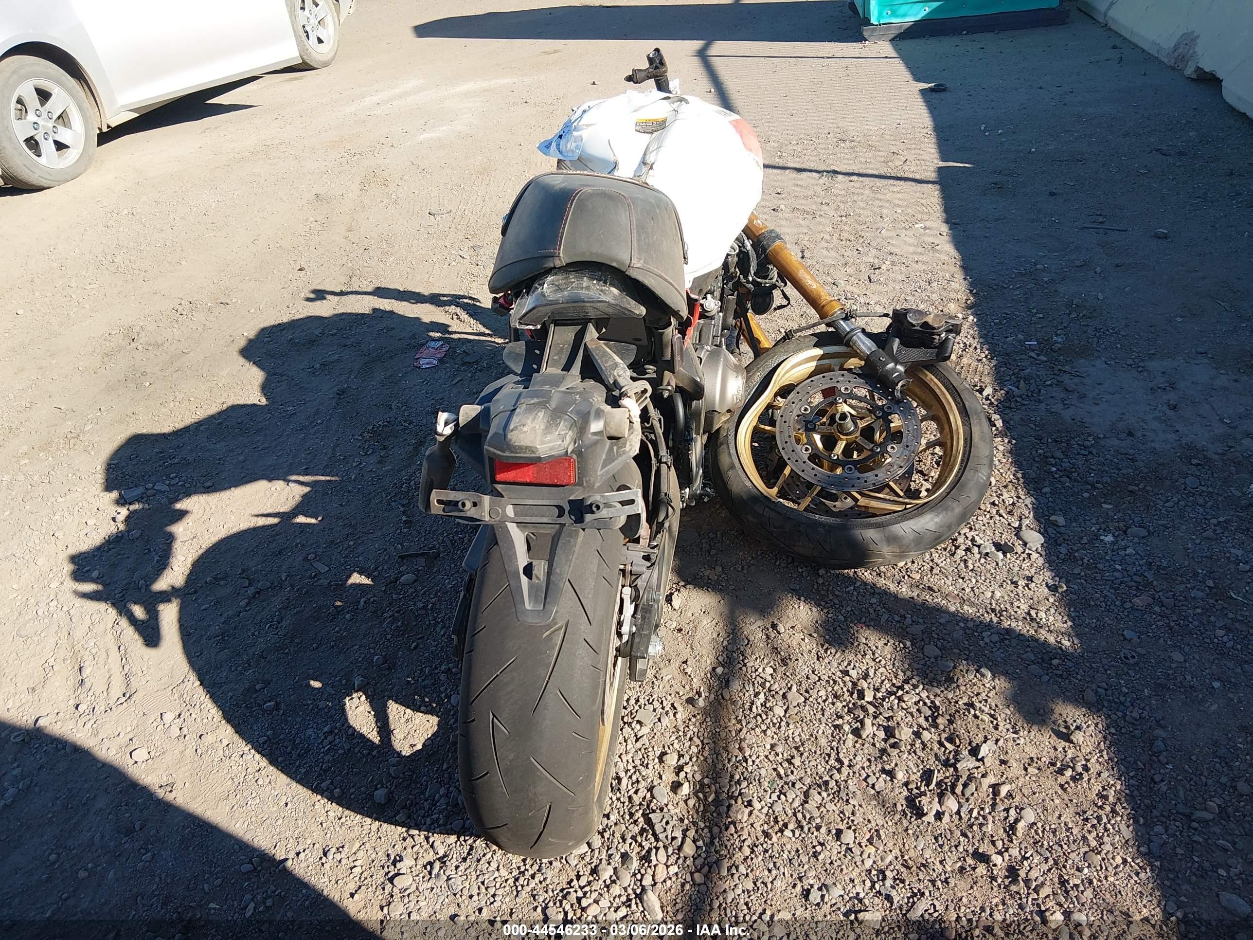2024 Yamaha MTM890 VIN JYARN80E1RA002362 IAAI salvage auction — Front & Rear, Salvage (Arizona), sold $525 on 2026-06-30 (photo 6)