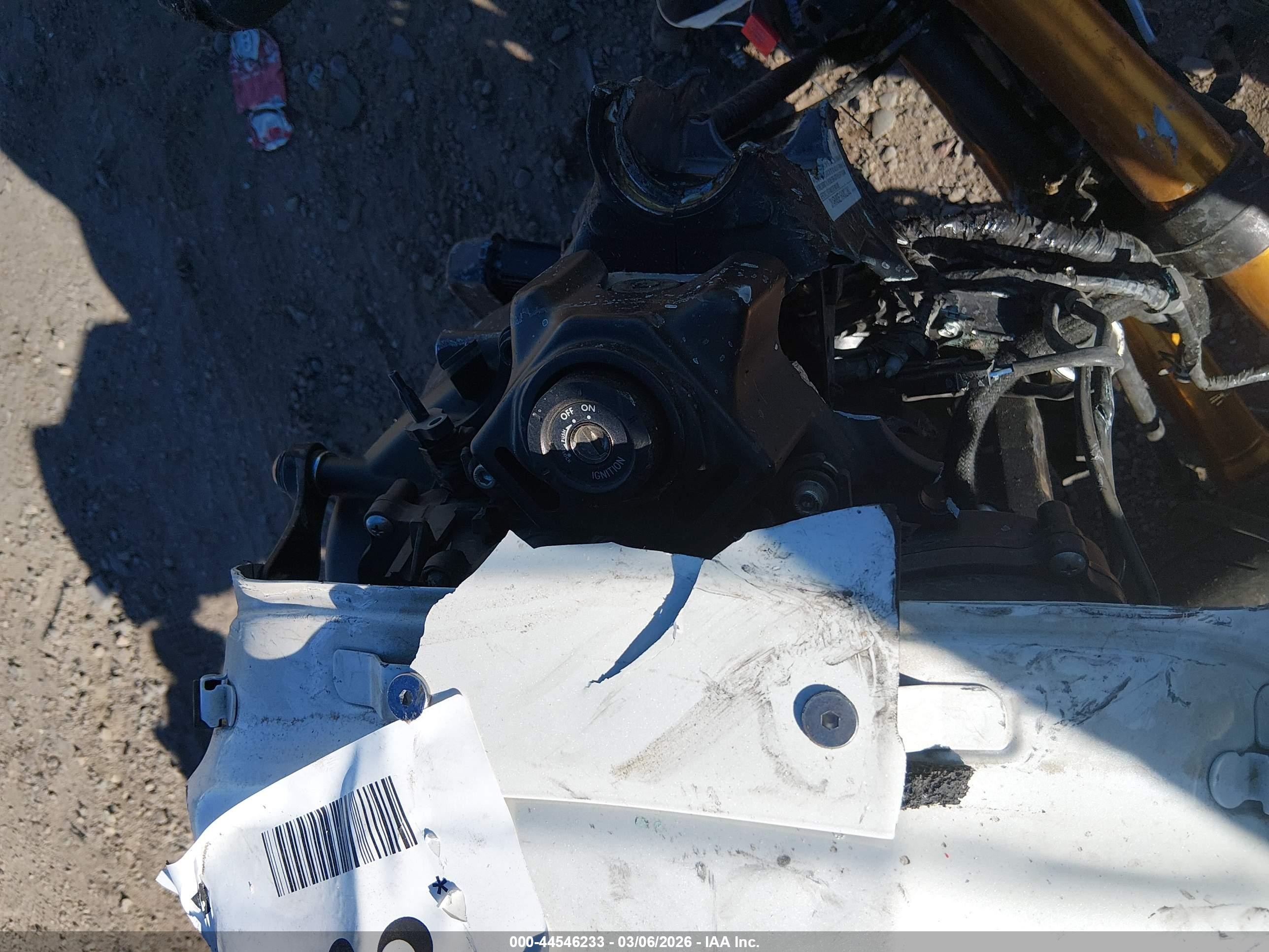 2024 Yamaha MTM890 VIN JYARN80E1RA002362 IAAI salvage auction — Front & Rear, Salvage (Arizona), sold $525 on 2026-06-30 (photo 7)