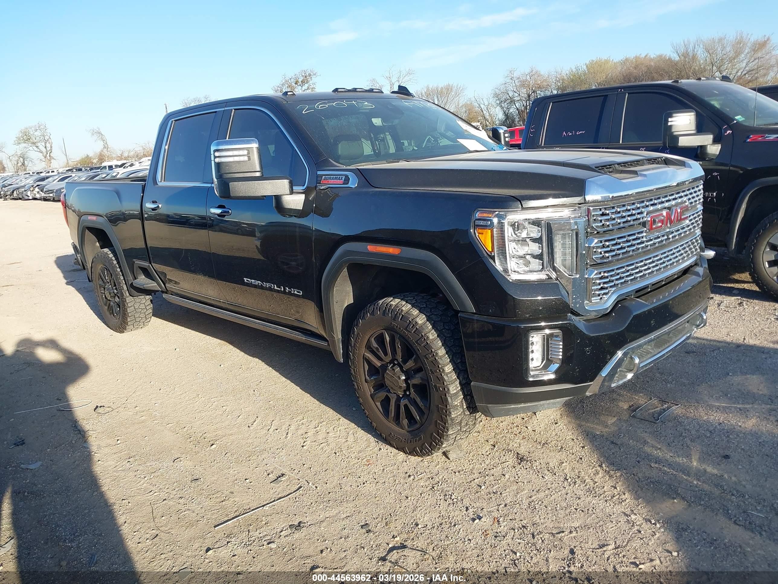 2023 GMC Sierra 3500 HD VIN 1GT49WEY7PF175670 — IAAI salvage auction photo