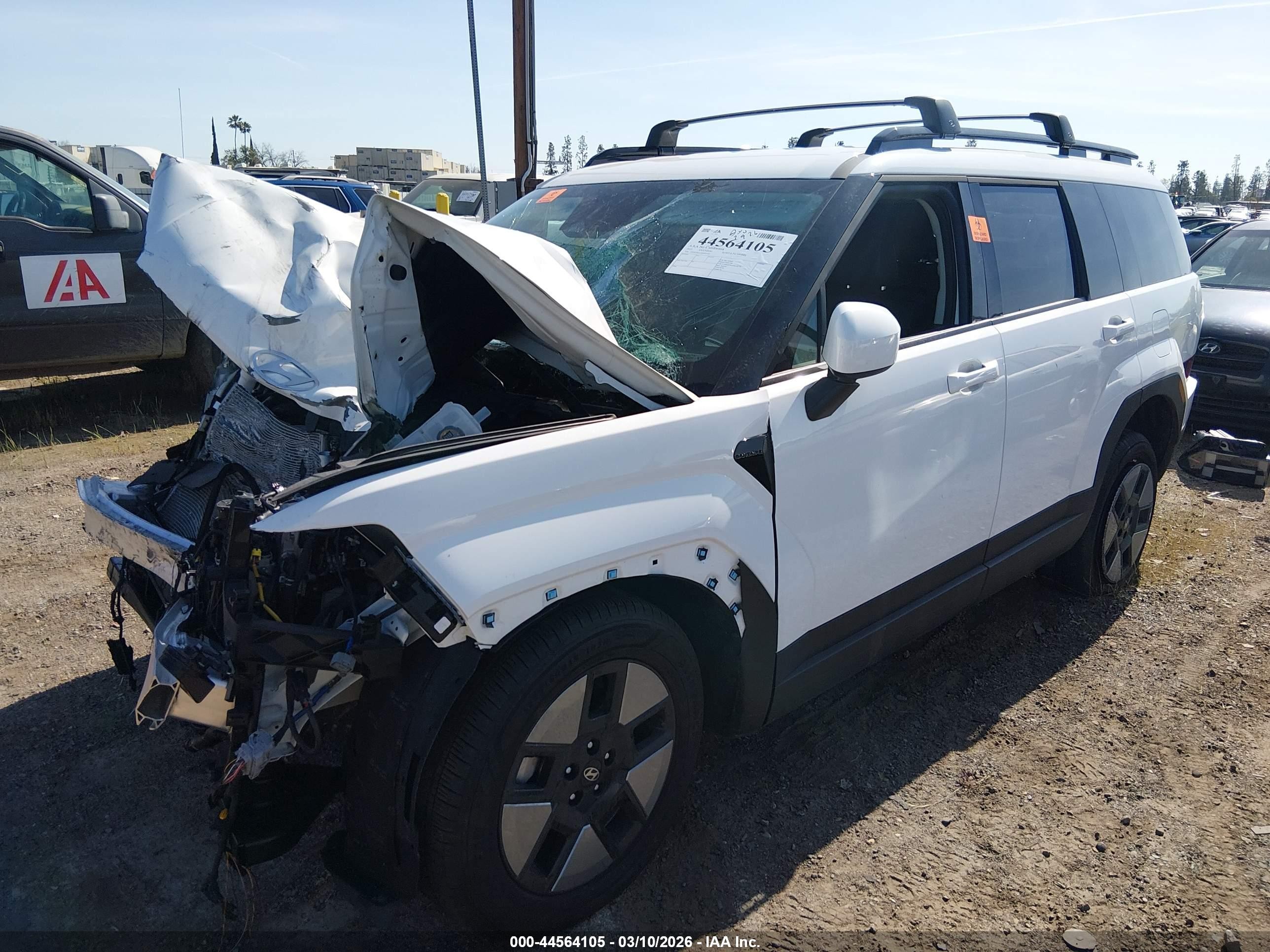 2025 Hyundai Santa Fe Hybrid VIN 5NMP24G11SH037169 IAAI salvage auction — Biohazard/Chemical, Salvage (California), sold $3,700 on 2026-07-07 (photo 2)