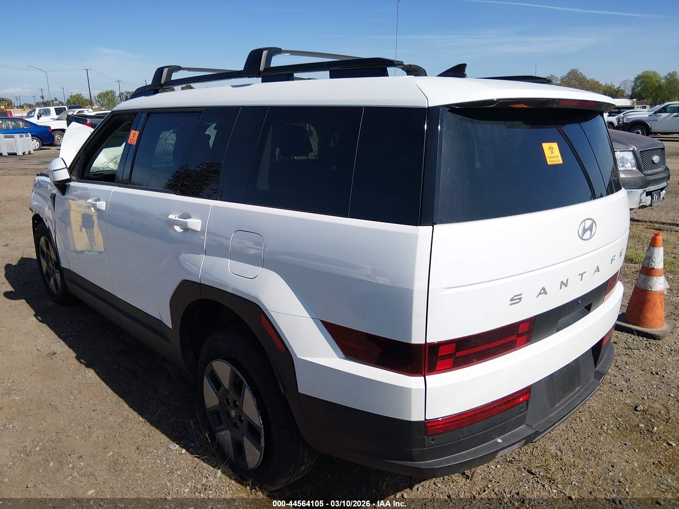 2025 Hyundai Santa Fe Hybrid VIN 5NMP24G11SH037169 IAAI salvage auction — Biohazard/Chemical, Salvage (California), sold $3,700 on 2026-07-07 (photo 3)