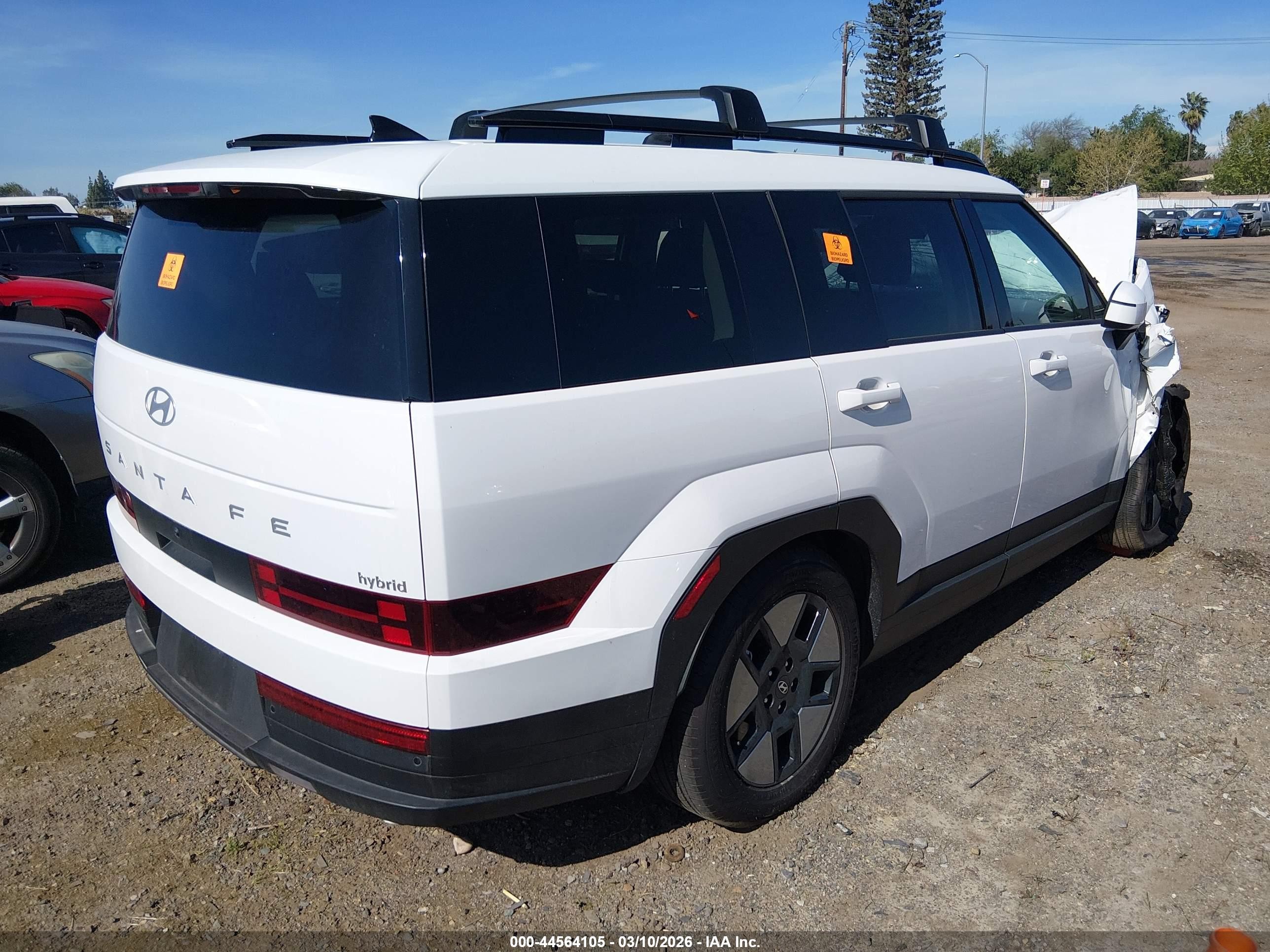 2025 Hyundai Santa Fe Hybrid VIN 5NMP24G11SH037169 IAAI salvage auction — Biohazard/Chemical, Salvage (California), sold $3,700 on 2026-07-07 (photo 4)